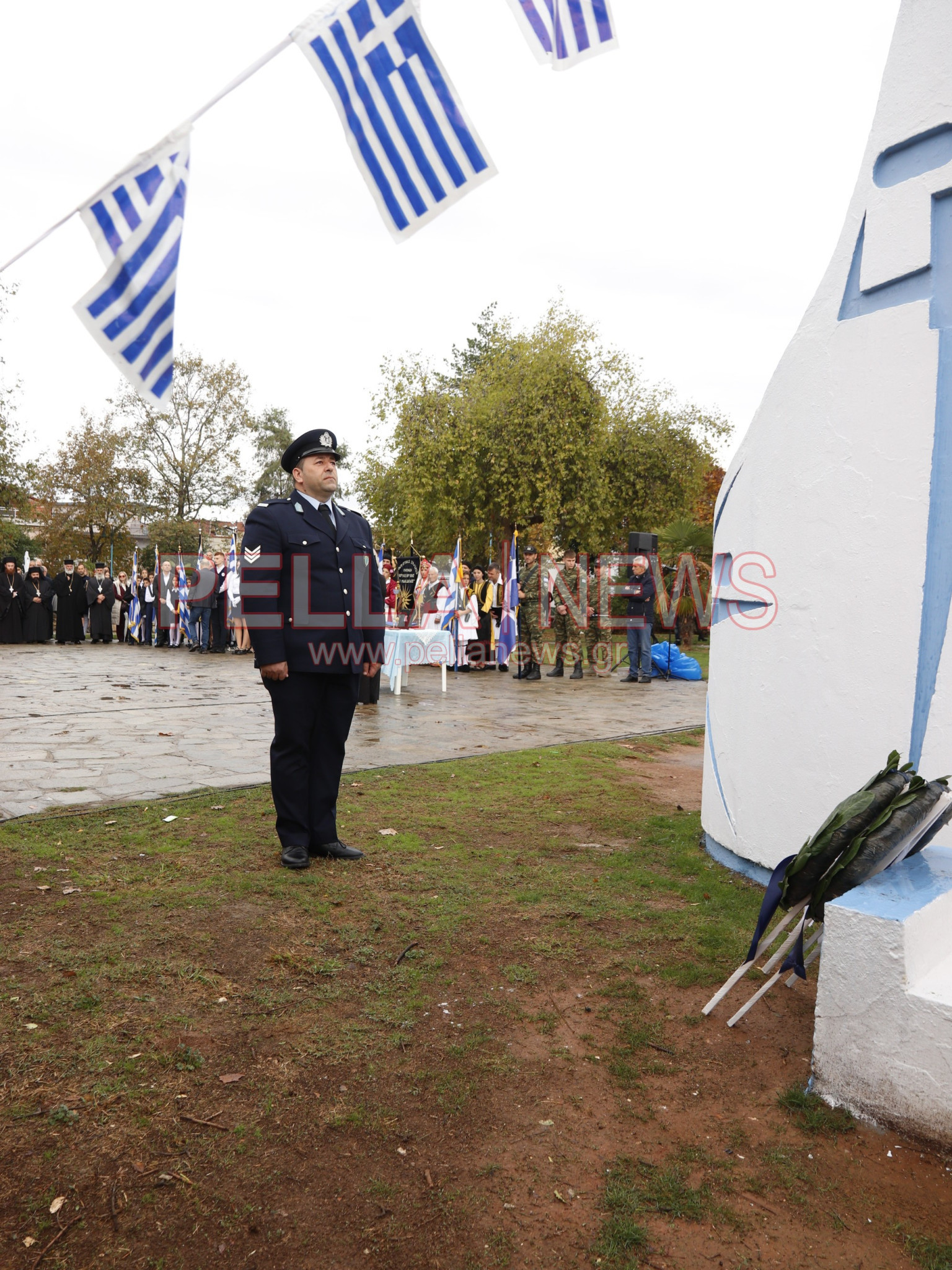 Κρύα Βρύση: Με κατάθεση στεφάνων κορυφώθηκαν οι εκδηλώσεις για την επέτειο της 28ης Οκτωβρίου (Φωτογραφίες)