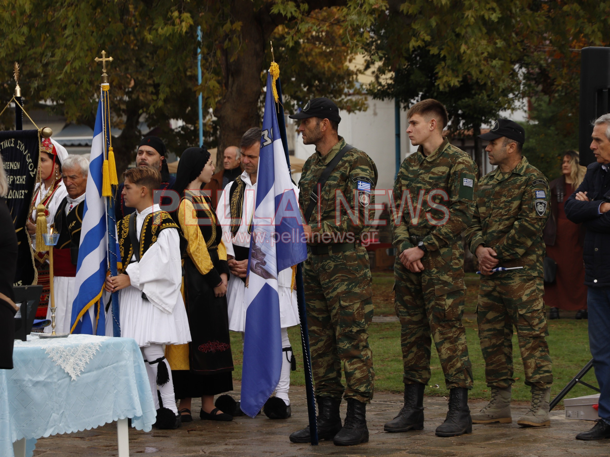 Κρύα Βρύση: Με κατάθεση στεφάνων κορυφώθηκαν οι εκδηλώσεις για την επέτειο της 28ης Οκτωβρίου (Φωτογραφίες)