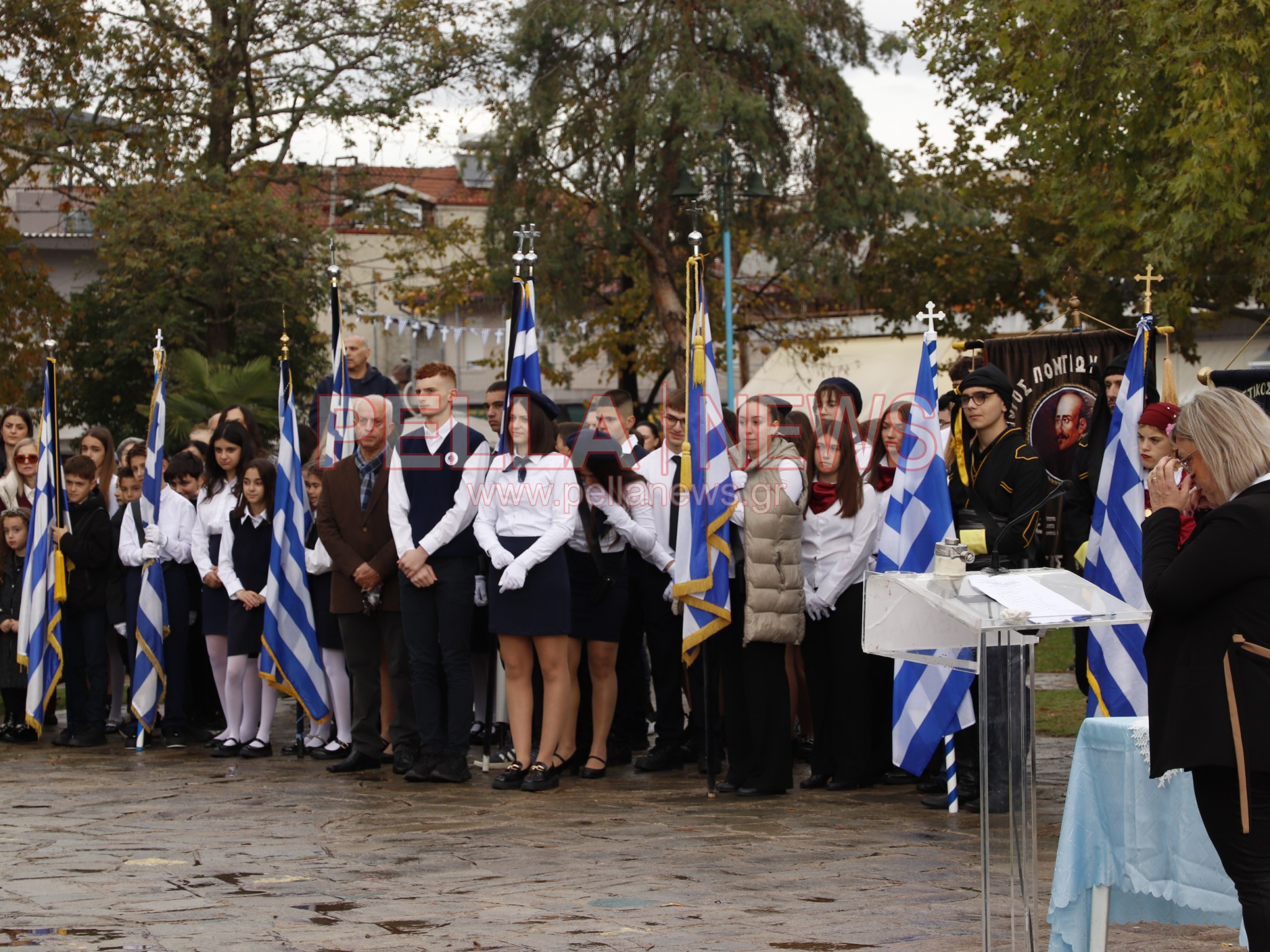 Κρύα Βρύση: Με κατάθεση στεφάνων κορυφώθηκαν οι εκδηλώσεις για την επέτειο της 28ης Οκτωβρίου (Φωτογραφίες)