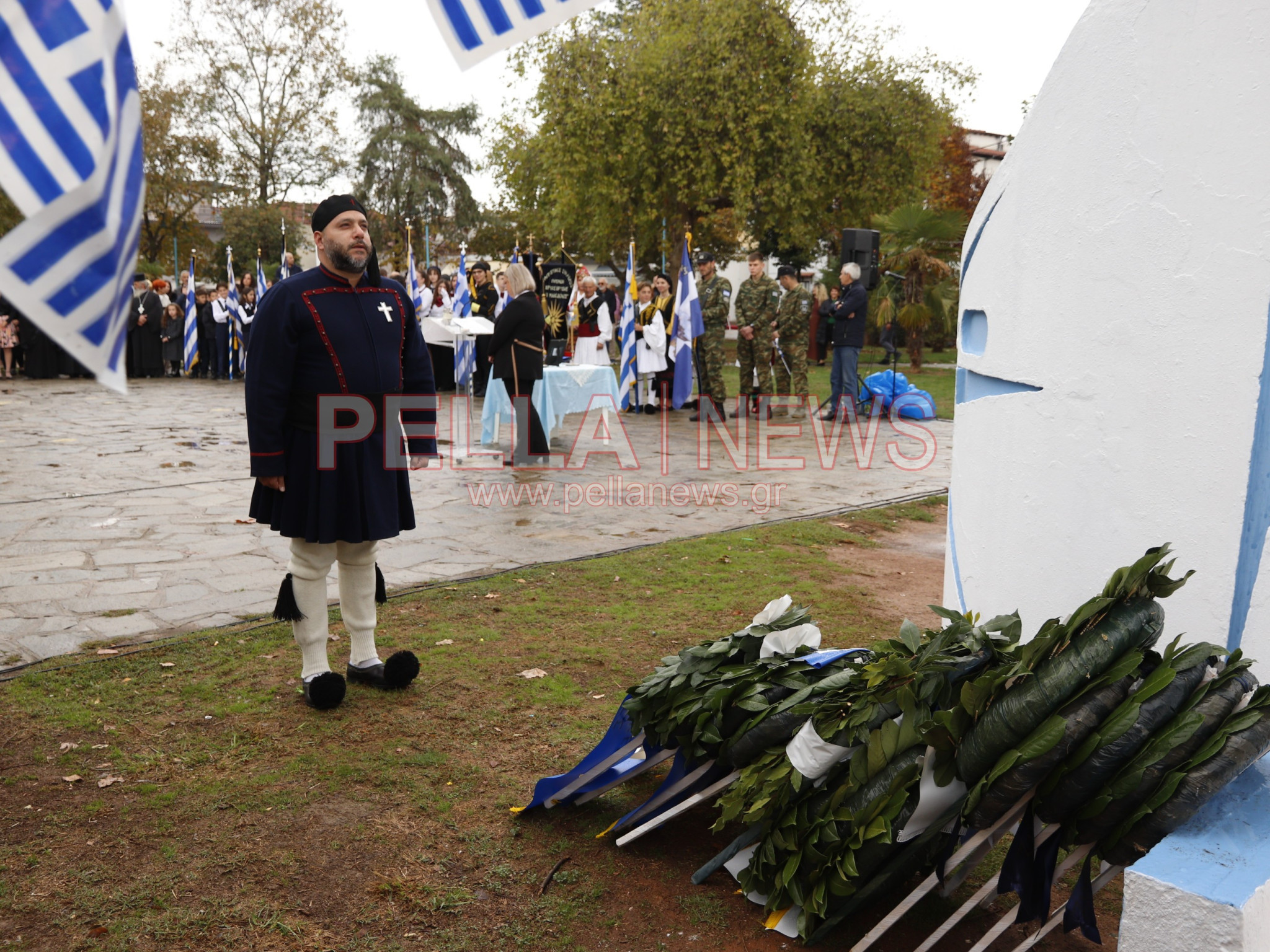 Κρύα Βρύση: Με κατάθεση στεφάνων κορυφώθηκαν οι εκδηλώσεις για την επέτειο της 28ης Οκτωβρίου (Φωτογραφίες)