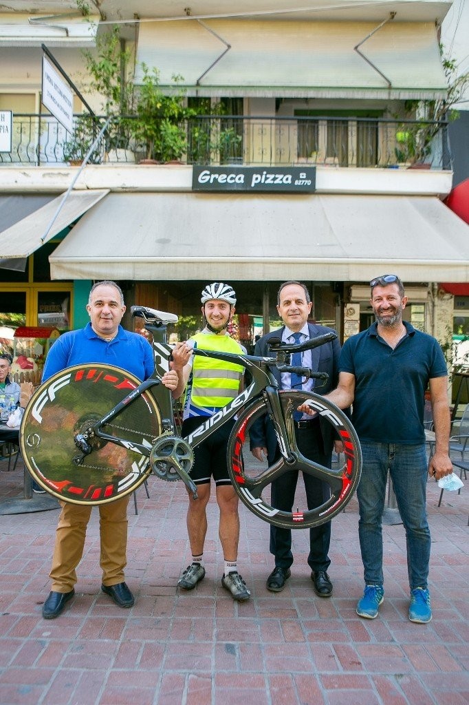 2ο Δημοτικό σχολείο Γιαννιτσών– Ανθοέκθεση Δήμου Πέλλας