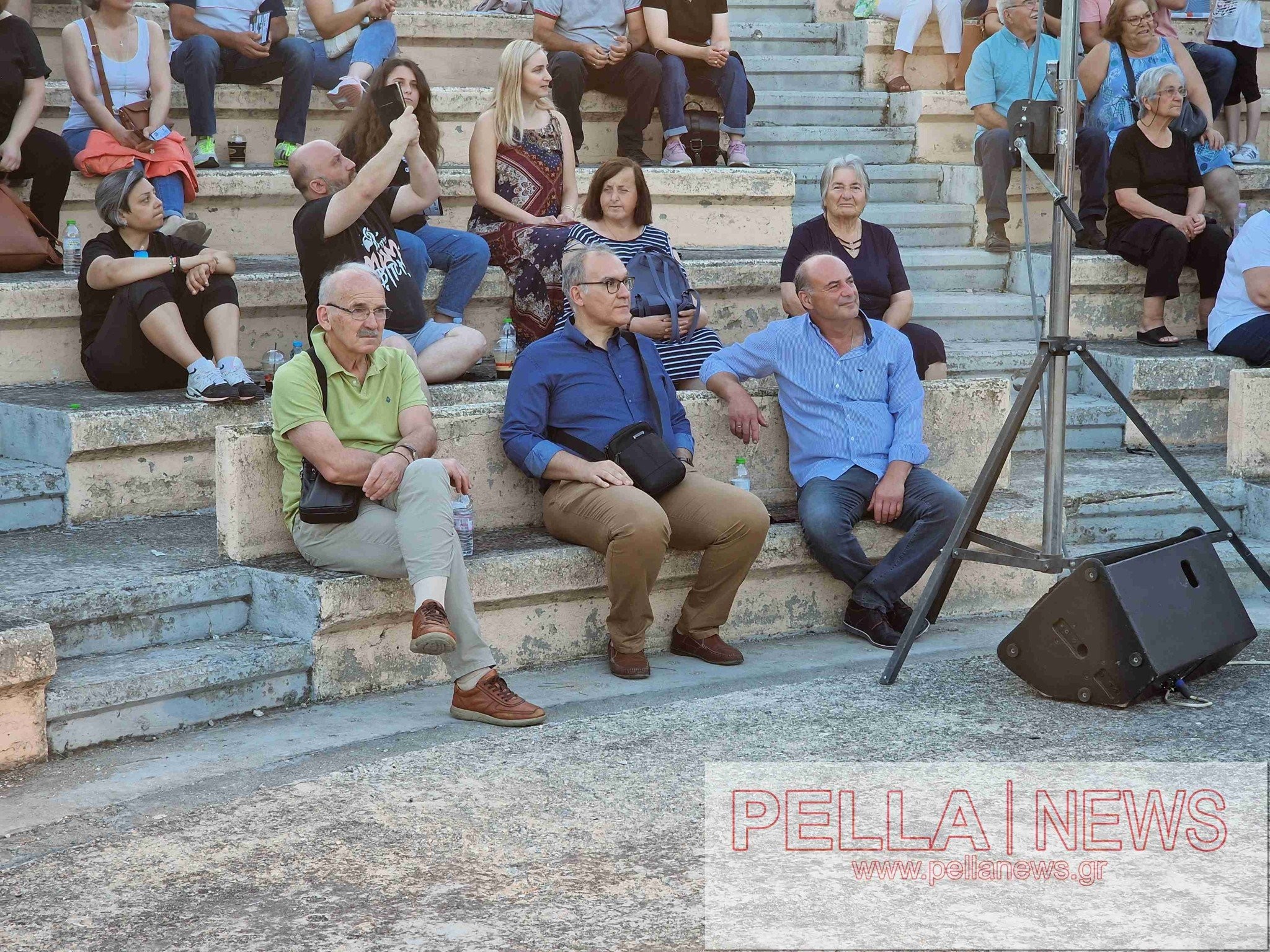 Σχολική εκδήλωση σταθμός για τον Δ. Σκύδρας:  ζωντάνεψαν μνήμες, συγκίνησαν, έστειλαν μηνύματα επίκαιρα όσο ποτέ οι μαθητές 5 σχολείων