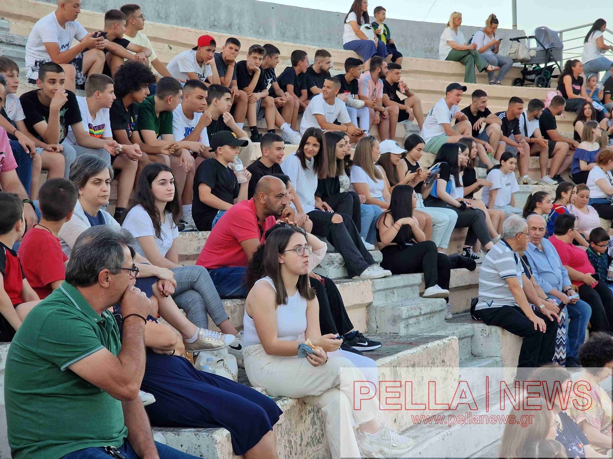 Σχολική εκδήλωση σταθμός για τον Δ. Σκύδρας:  ζωντάνεψαν μνήμες, συγκίνησαν, έστειλαν μηνύματα επίκαιρα όσο ποτέ οι μαθητές 5 σχολείων