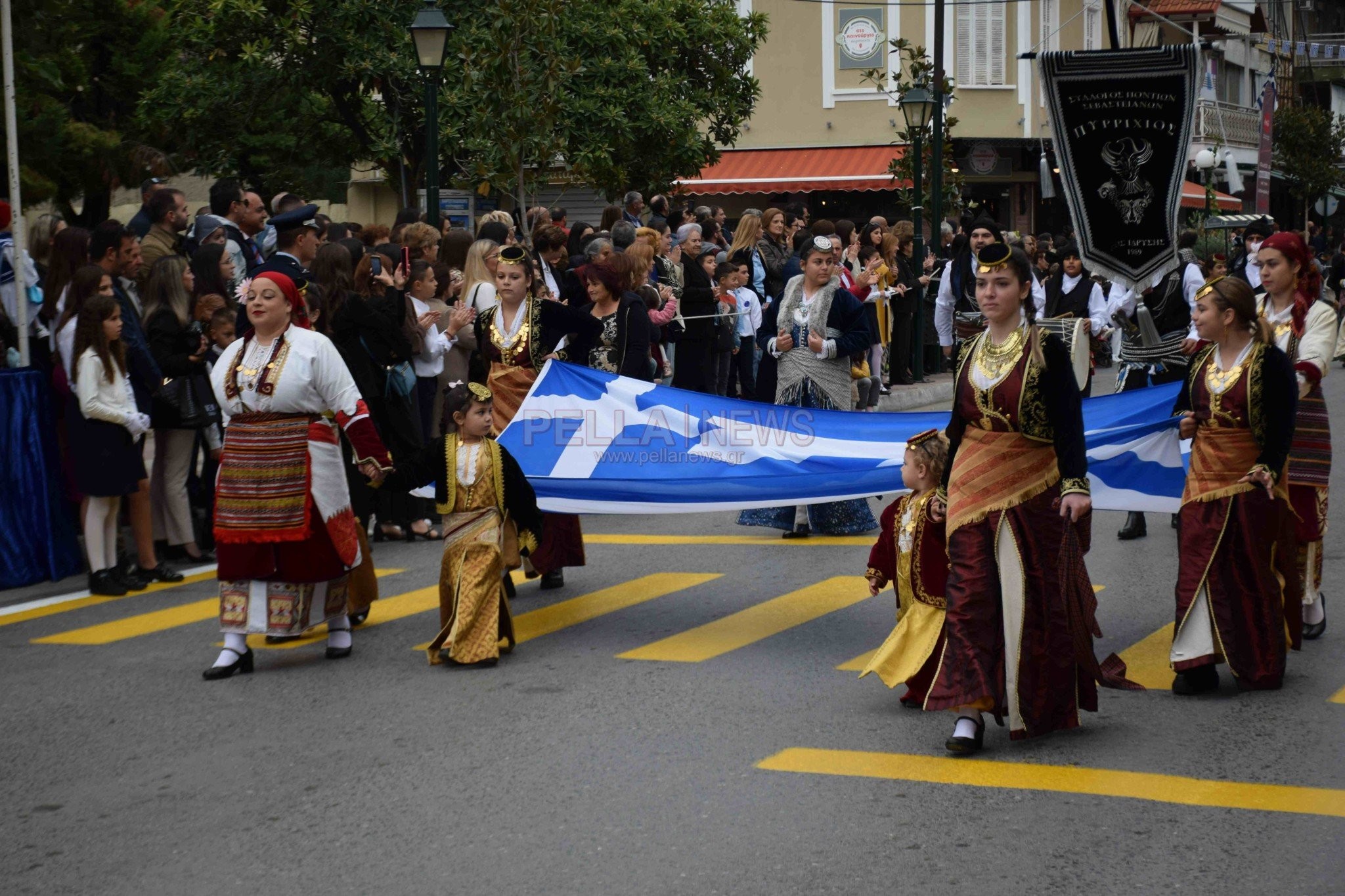 28η Οκτωβρίου στη Σκύδρα: τίμησαν την επέτειο του 'ΟΧΙ" οι πολιτιστικοί σύλλογοι