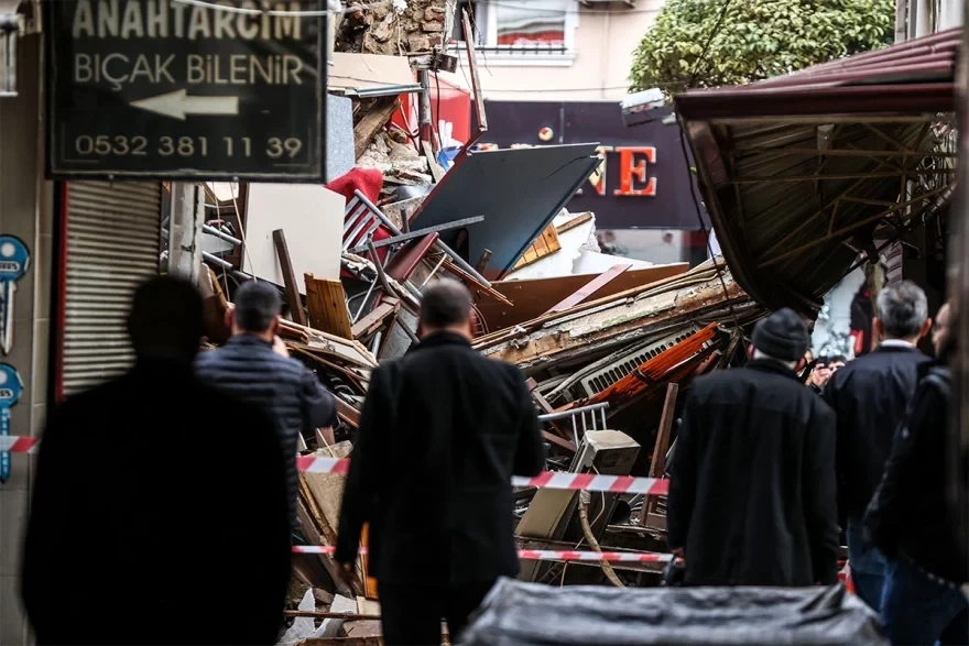 Σεισμός στην Τουρκία: 106 μετασεισμοί μετά τα 5,9 Ρίχτερ - 50 οι τραυματίες