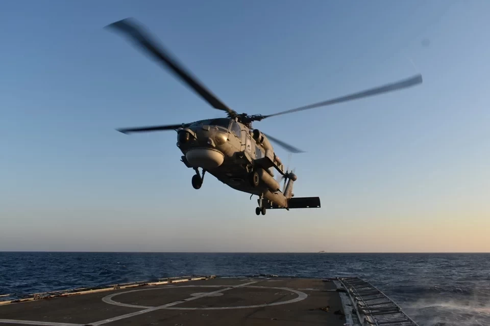 «Niriis-22»: Εντυπωσιακές εικόνες από την άσκηση Ελλάδας, ΗΠΑ, Ισραήλ -Φρεγάτες, υποβρύχια και μαχητικά