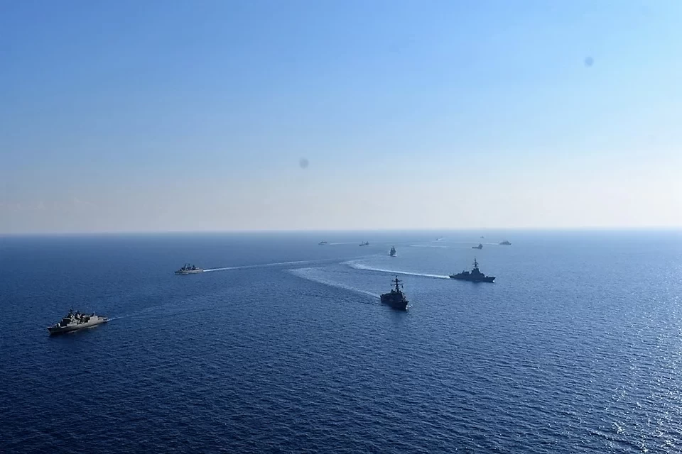 «Niriis-22»: Εντυπωσιακές εικόνες από την άσκηση Ελλάδας, ΗΠΑ, Ισραήλ -Φρεγάτες, υποβρύχια και μαχητικά
