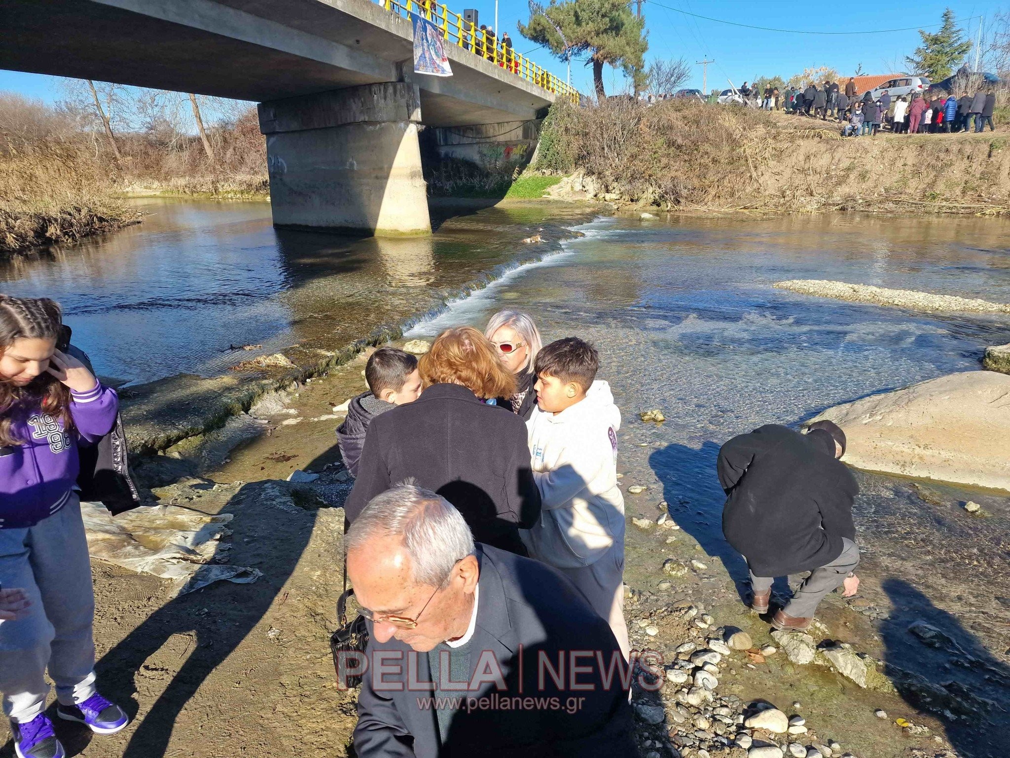 Σκύδρα: Ο μικρός Αλέξανδρος έπιασε τον Σταυρό