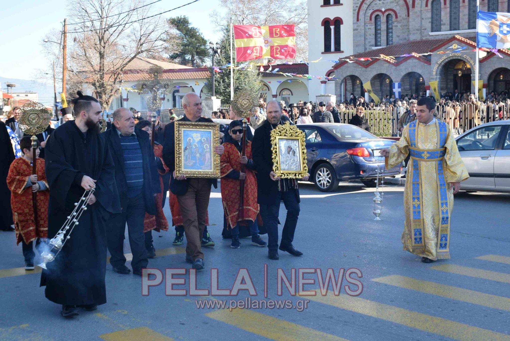 Σκύδρα: Ο μικρός Αλέξανδρος έπιασε τον Σταυρό