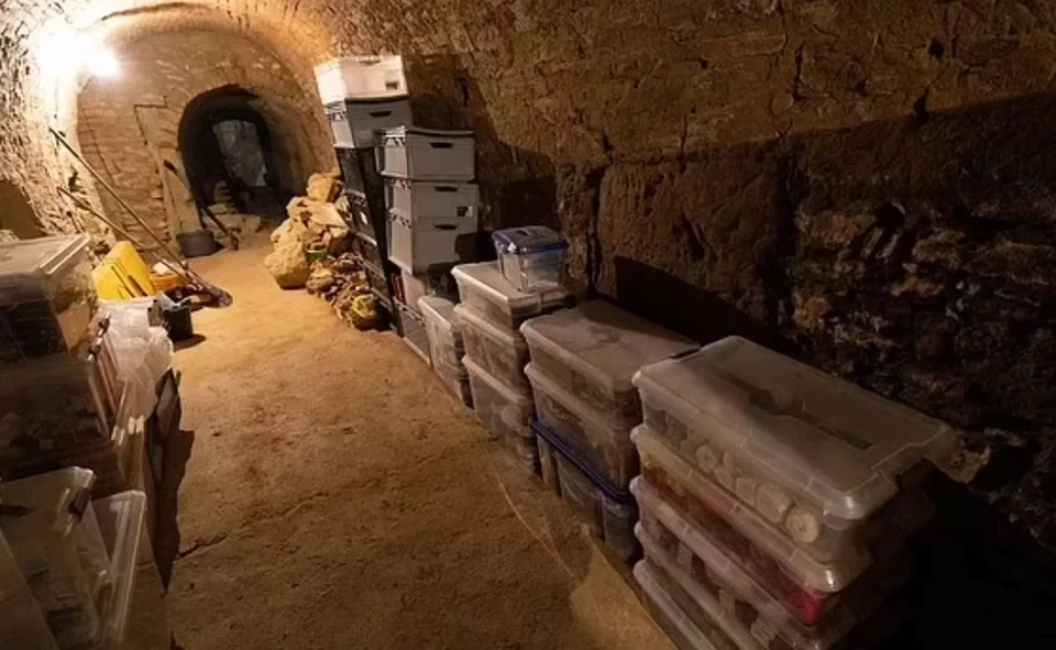 Σε αυτό το κελάρι κρατούσε φυλακισμένα τα έξι παιδιά του συνωμοσιολόγος στην Αυστρία