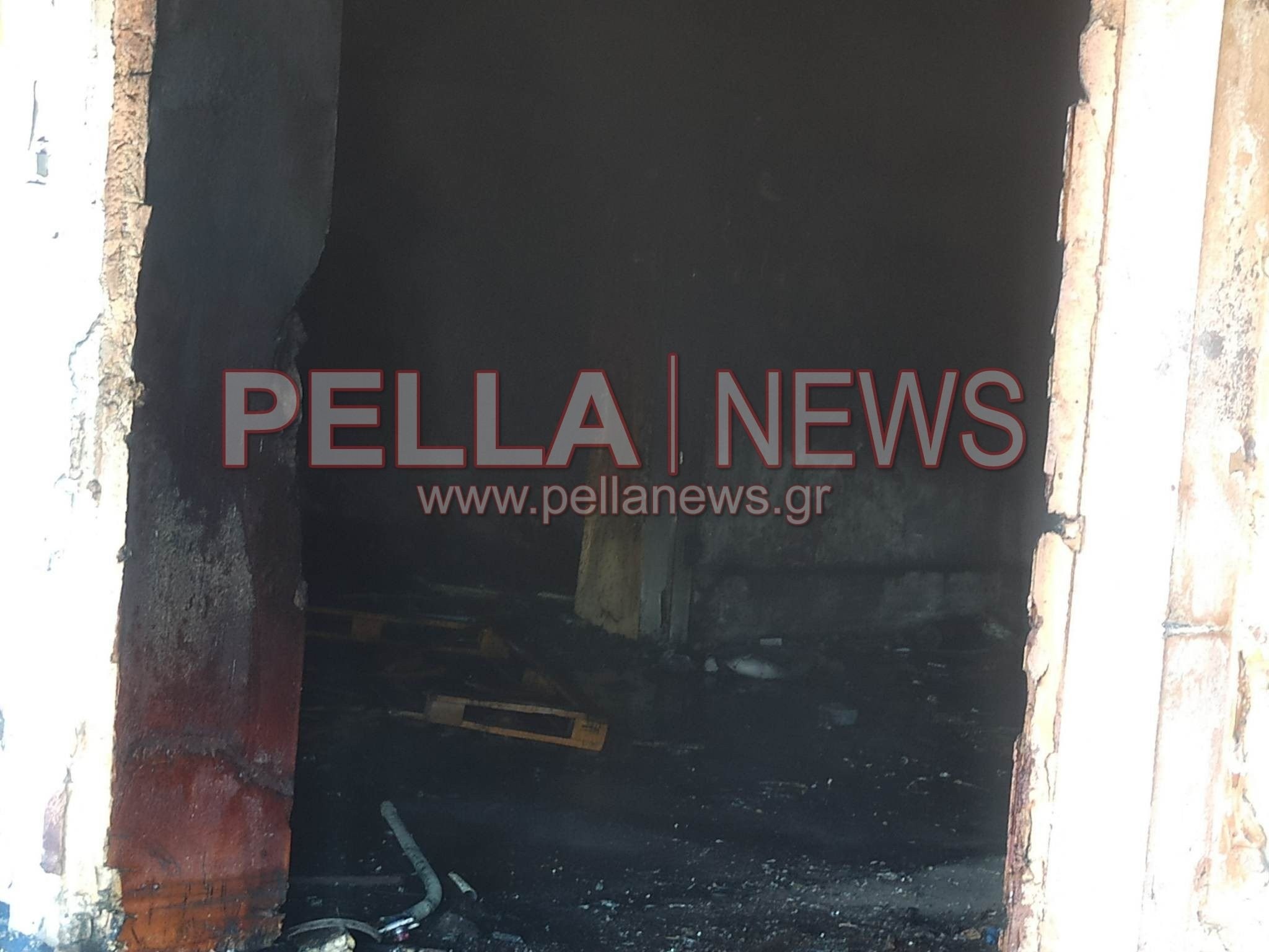 Φωτιά στα Γιαννιτσά: Επιχείρηση της Π.Υ. στο 2ο χιλ. Γιαννιτσών-Αλεξάνδρειας (φώτος)