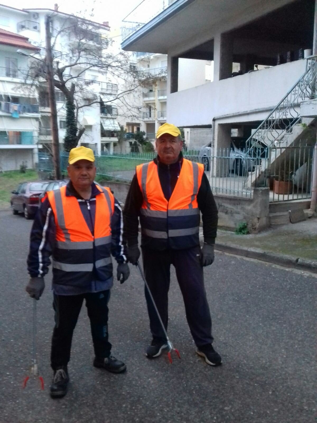 Εθελοντική ομάδα δράσης Γιαννιτσών – καλούν τους πολίτες να αλλάξουν την άσχημη όψη του περιβάλλοντος