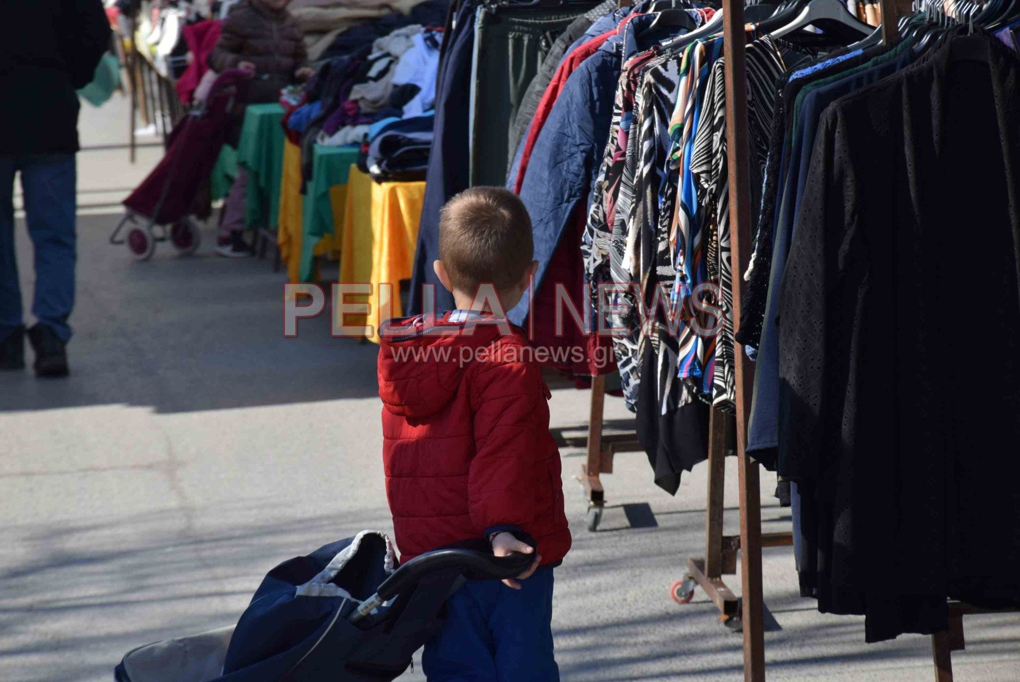 Το «διαμάντι» της Σκύδρας είναι το παζάρι της – φωτογραφικές στιγμές από την κάμερα του pellanews.gr