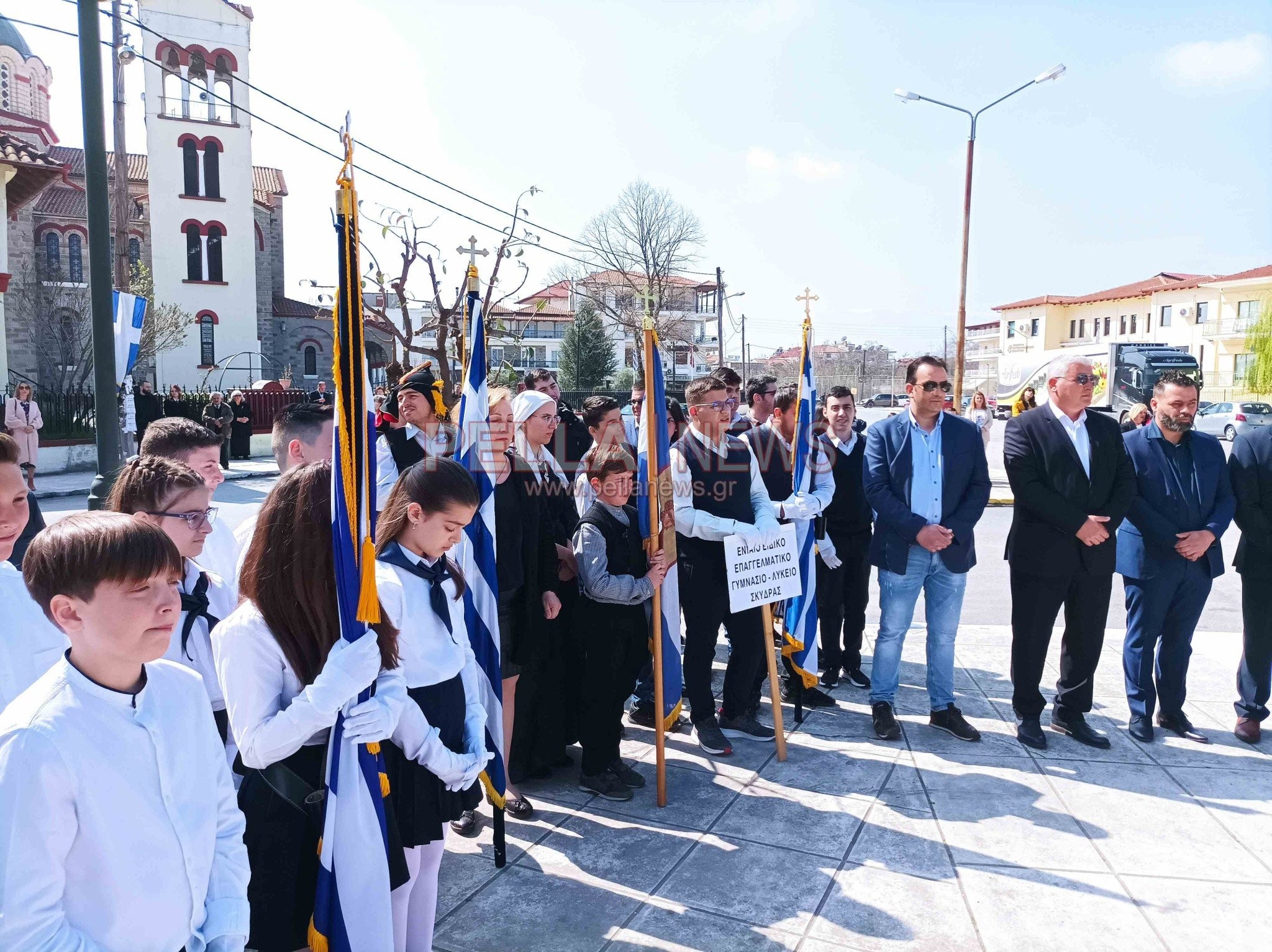 Σκύδρα 25η Μαρτίου: κατάθεση στεφάνων και ο πανηγυρικός από τον Βασίλειο Βλάχο