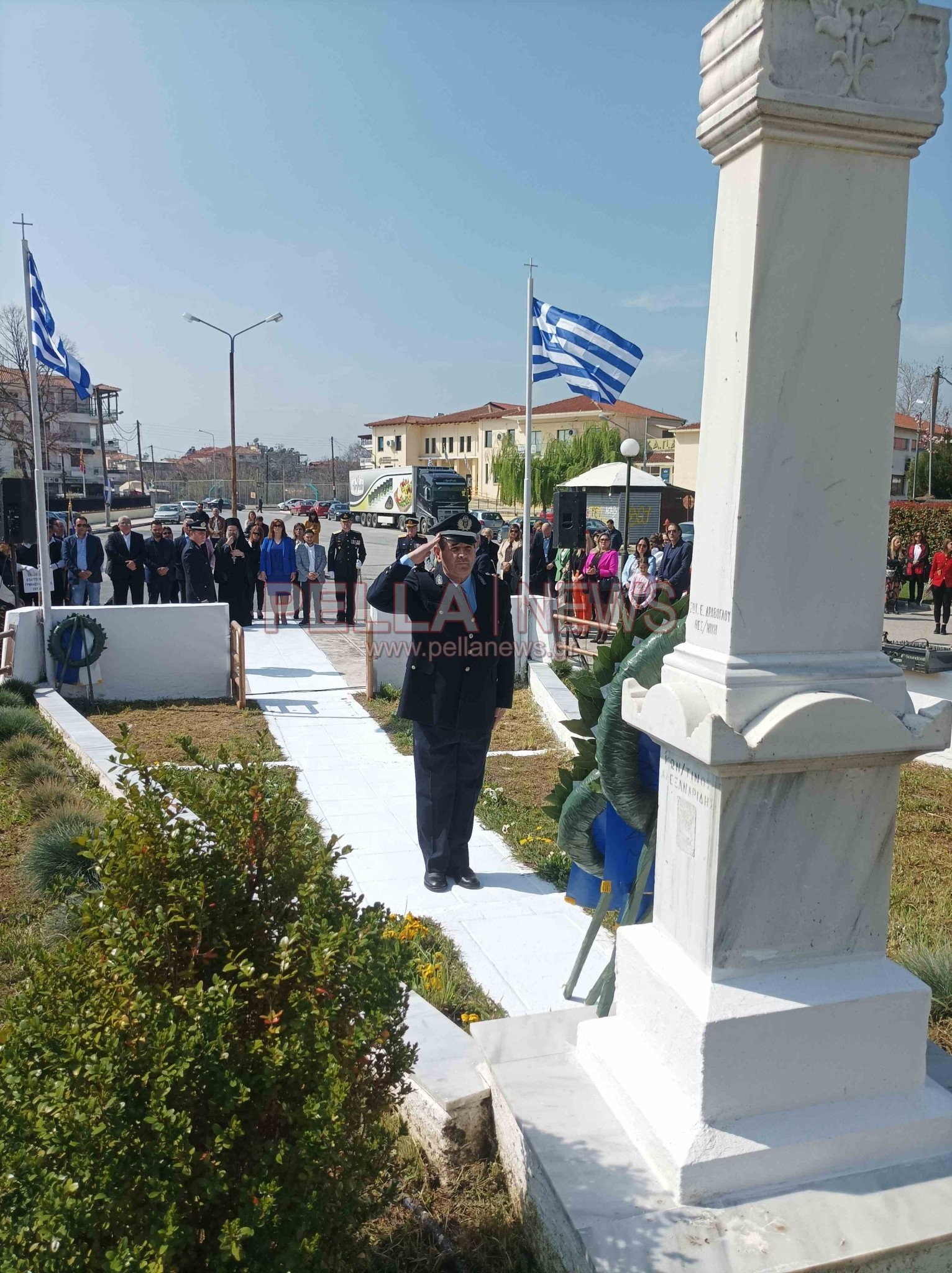 Σκύδρα 25η Μαρτίου: κατάθεση στεφάνων και ο πανηγυρικός από τον Βασίλειο Βλάχο