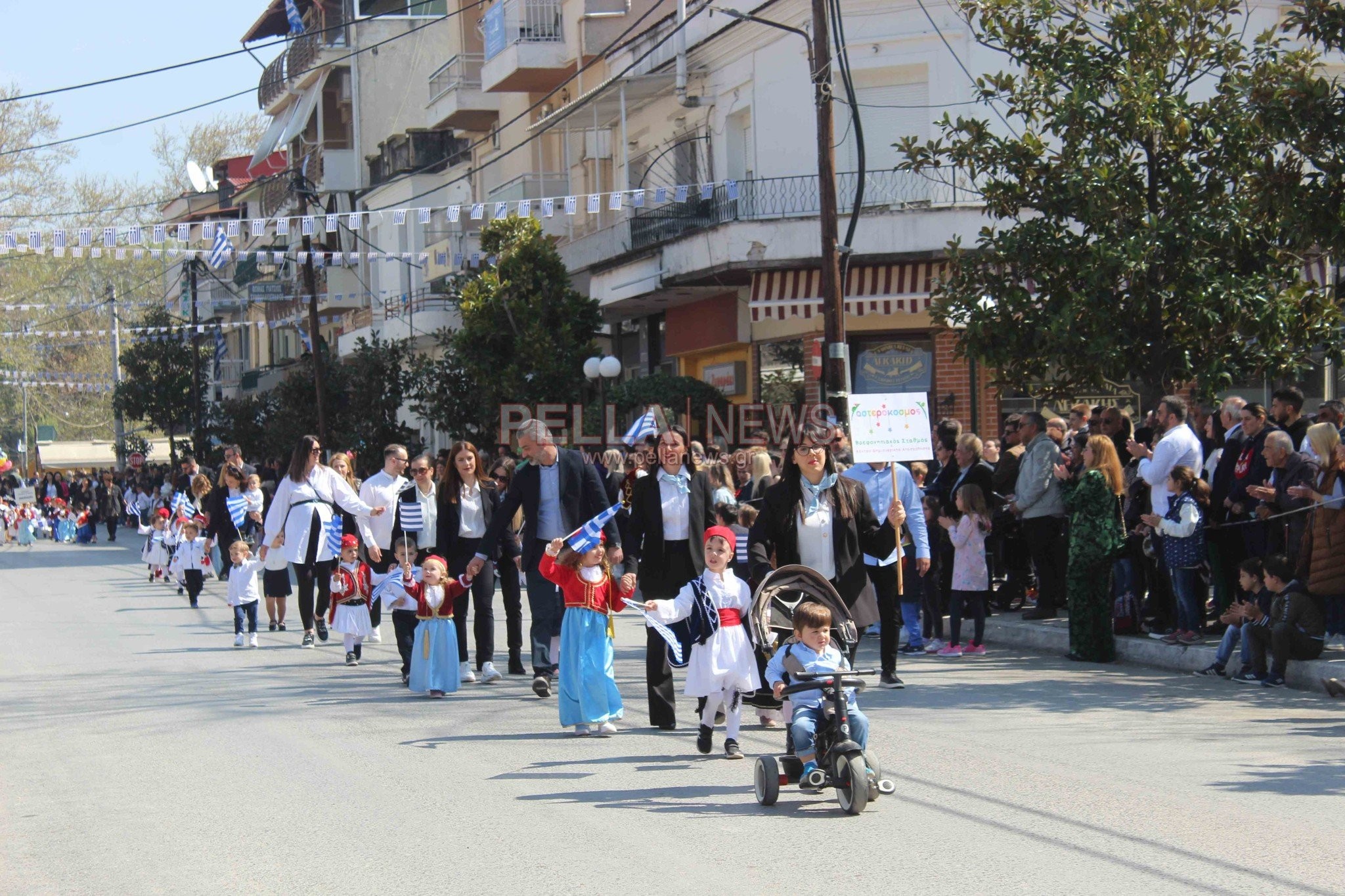 Ο εορτασμός της 25ης Μαρτίου στη Σκύδρα (φωτορεπορτάζ)