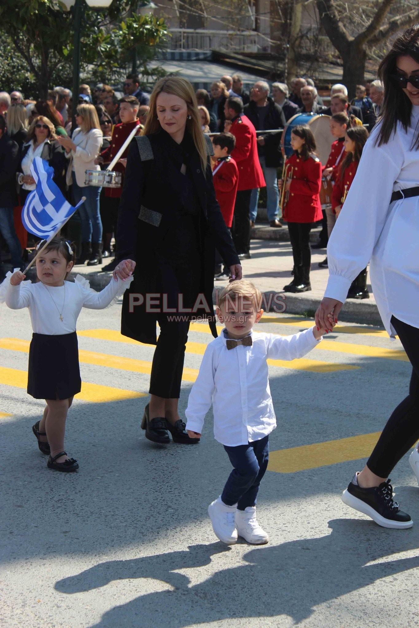 Ο εορτασμός της 25ης Μαρτίου στη Σκύδρα (φωτορεπορτάζ)