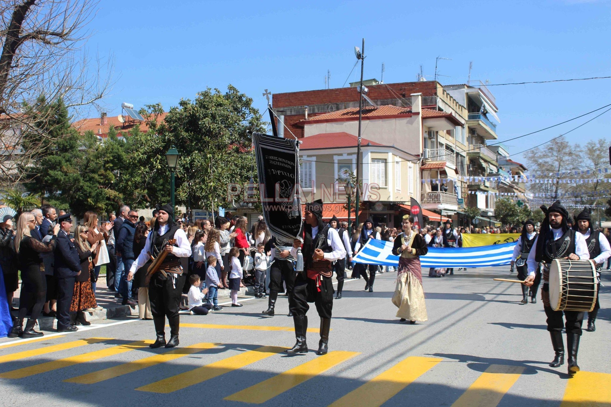 Ο εορτασμός της 25ης Μαρτίου στη Σκύδρα (φωτορεπορτάζ)