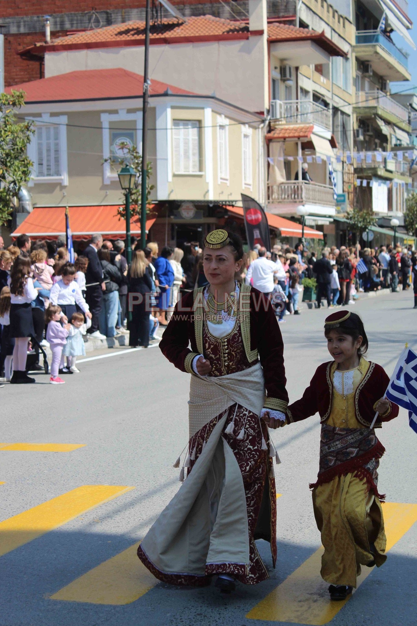 Ο εορτασμός της 25ης Μαρτίου στη Σκύδρα (φωτορεπορτάζ)