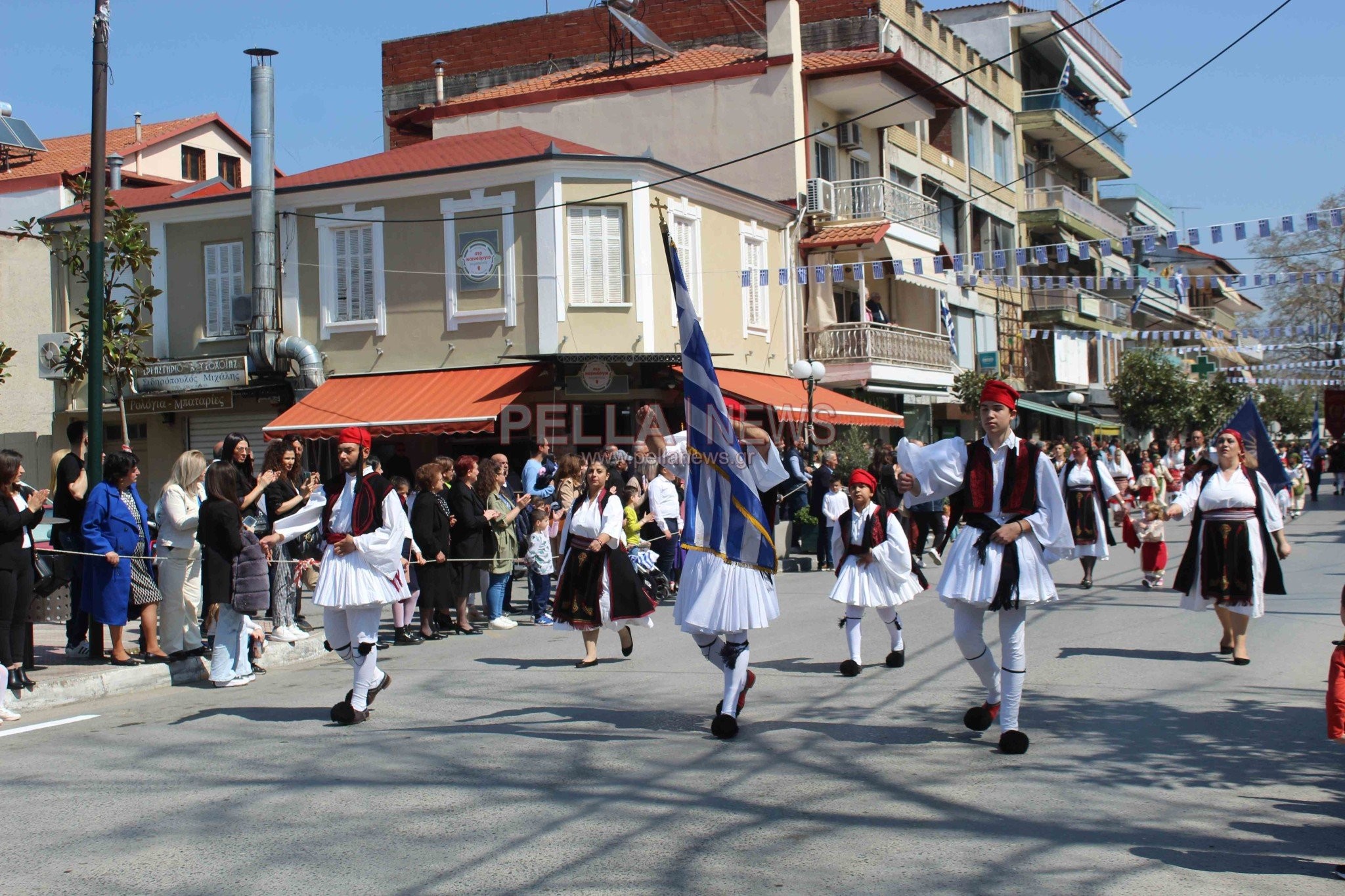 Ο εορτασμός της 25ης Μαρτίου στη Σκύδρα (φωτορεπορτάζ)