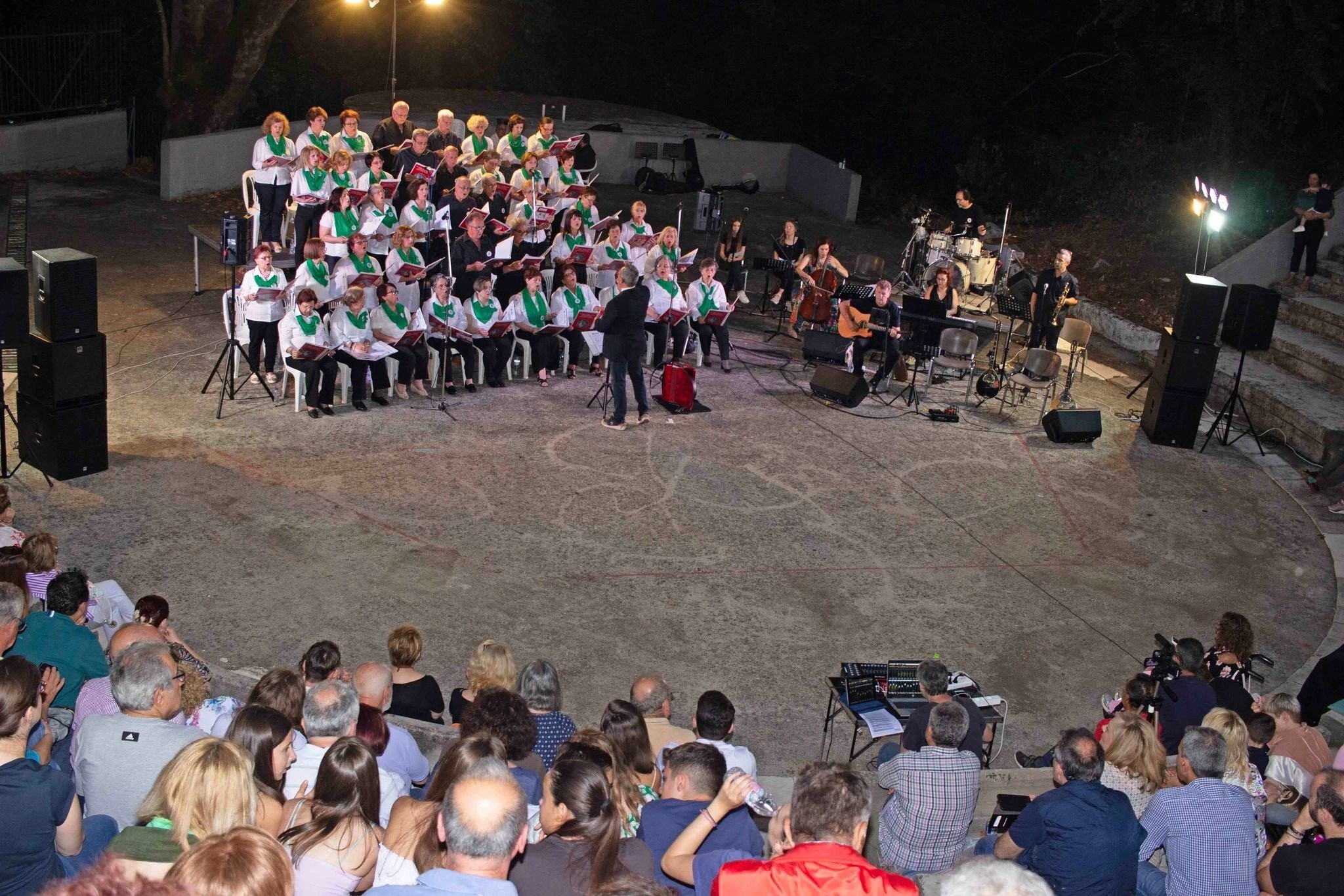 Συναυλία της Χορωδίας του Φ.Σ.Ε. «Μέγας Αλέξανδρος»: Ήταν μια «Νύχτα Μαγική» στην «Όμορφη πόλη» μας