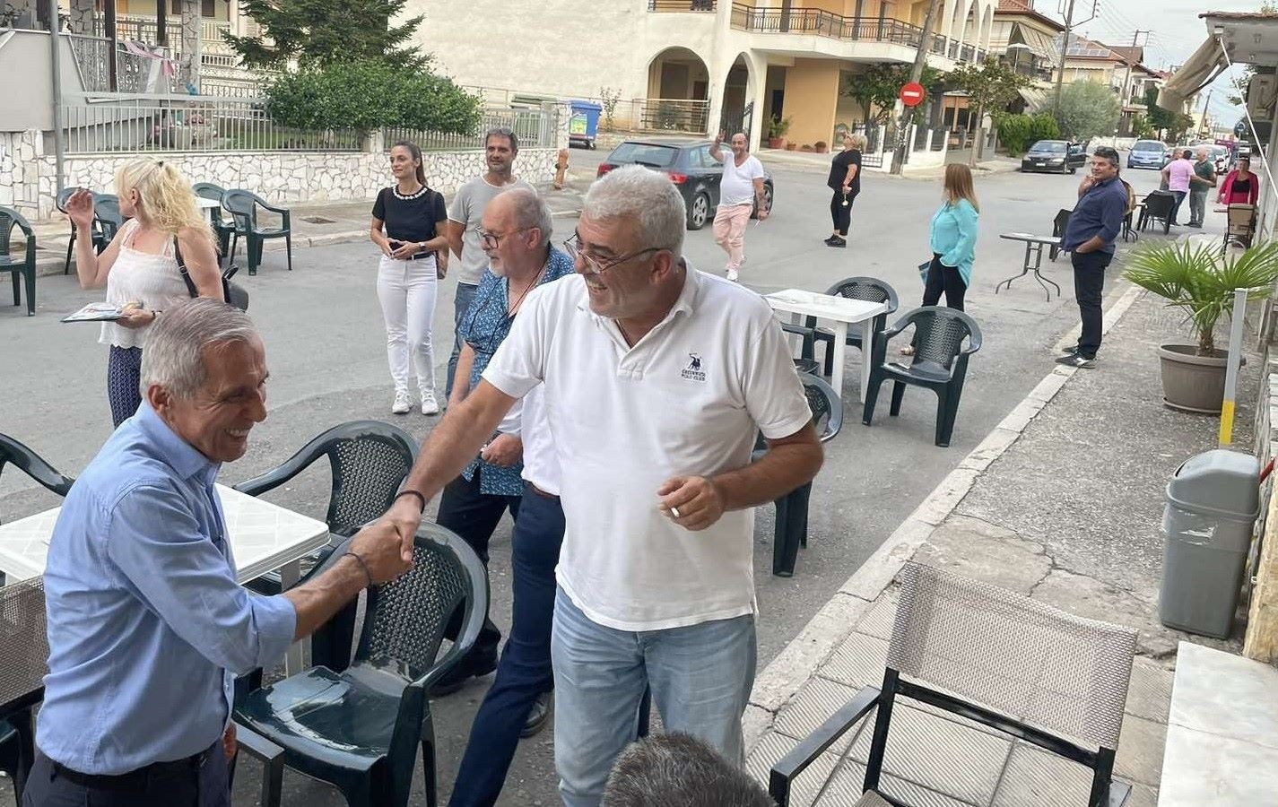 Την περιοχή της Μητροπόλεως και της Νέας Τραπεζούντας στα Γιαννιτσά επισκέφτηκε ο  Στάθης Καστερίδης