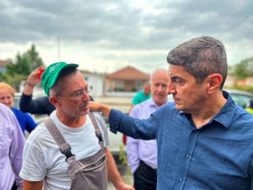 ΥπΑΑΤ, Λευτέρης Αυγενάκης σε αγρότες της Θεσσαλίας: Κάντε δηλώσεις στον ΕΛΓΑ