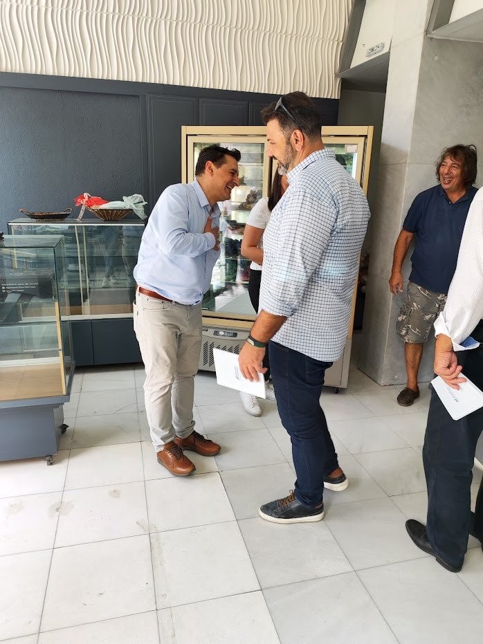 Στην αγορά της Έδεσσας ο Γιάννης Τσεπκεντζής
