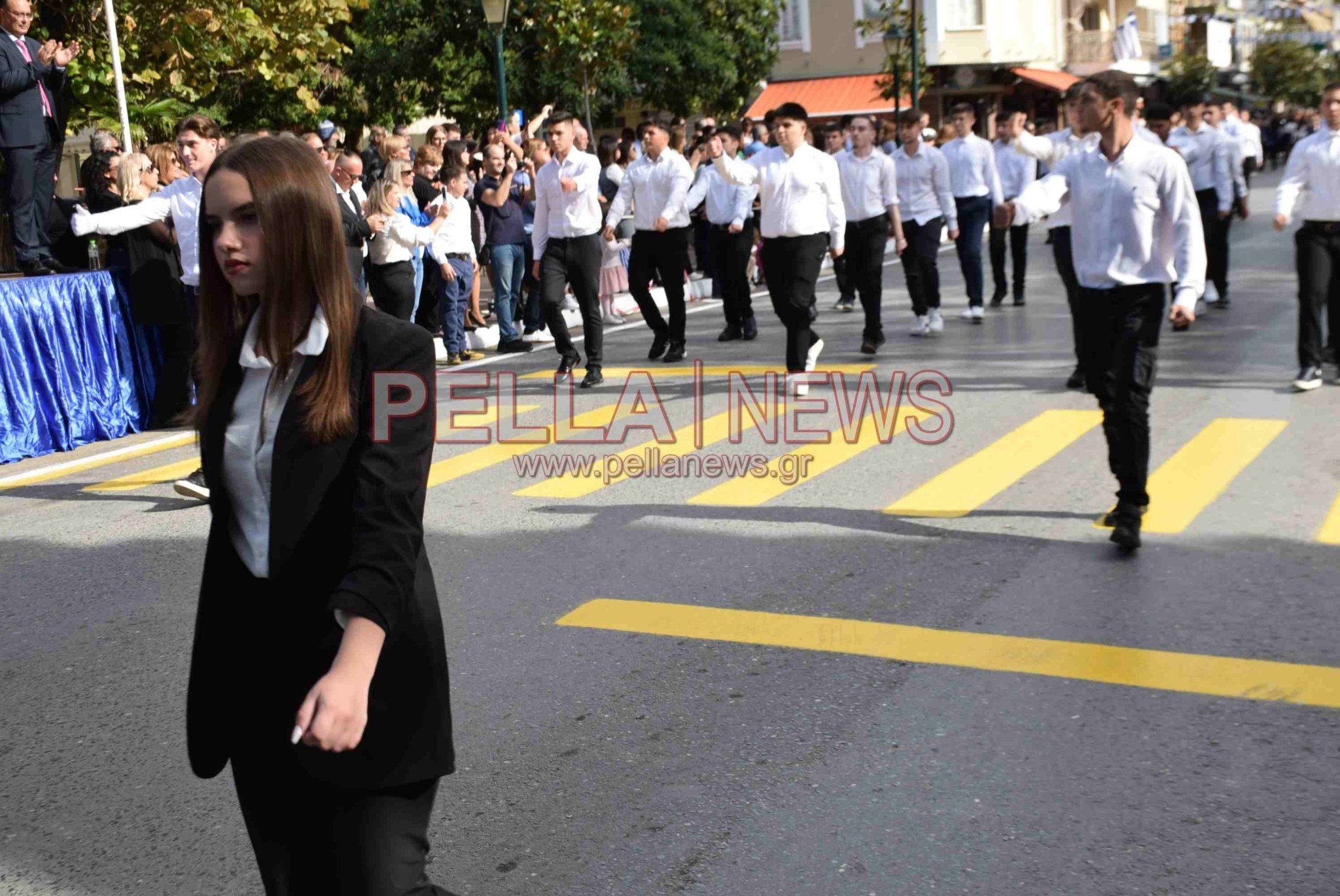 Η μαθητική παρέλαση στη Σκύδρα για την επέτειο της 28ης Οκτωβρίου (βίντεο/φώτο)