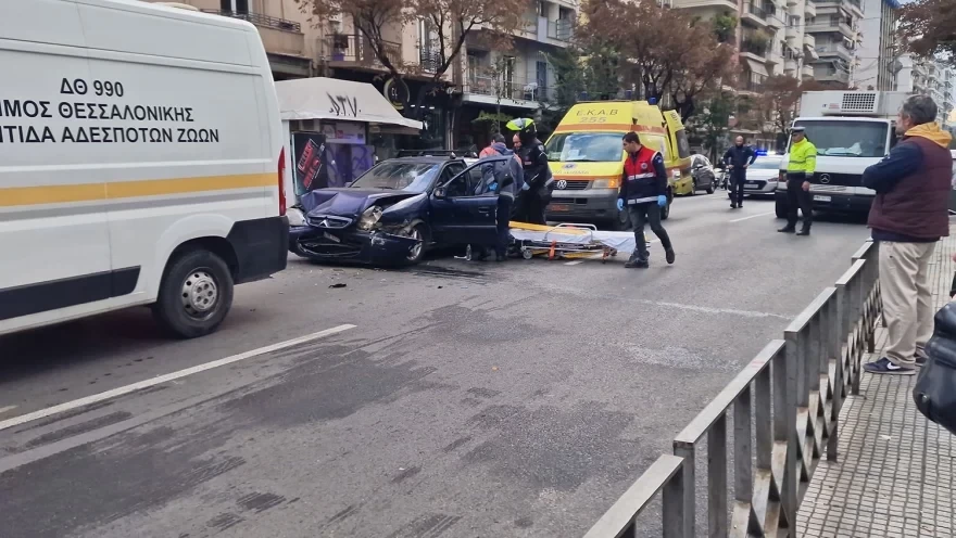 Θεσσαλονίκη: Ένας τραυματίας σε καραμπόλα τριών οχημάτων