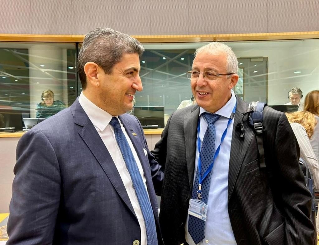 Αυγενάκης: Στόχος μας μια ΕΕ με γρηγορότερα αντανακλαστικά