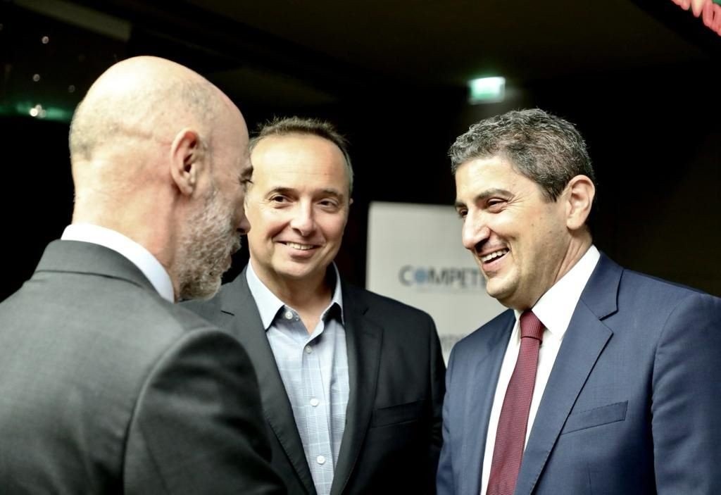 Λευτέρης Αυγενάκης : Η εξωστρέφεια της αγροτικής παραγωγής βασικός στόχος του ΥπΑΑΤ