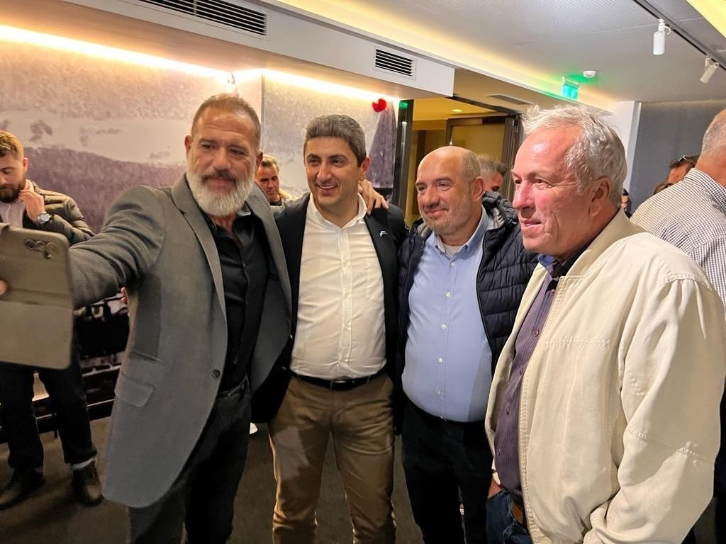 Συναντήσεις ΥπΑΑΤ Λευτέρη Αυγενάκη με το νέο ΔΣ της ΕΑΣ Ηρακλείου, με εκπροσώπους ΤΟΕΒ Κρήτης και θερμοκηπιακών καλλιεργειών