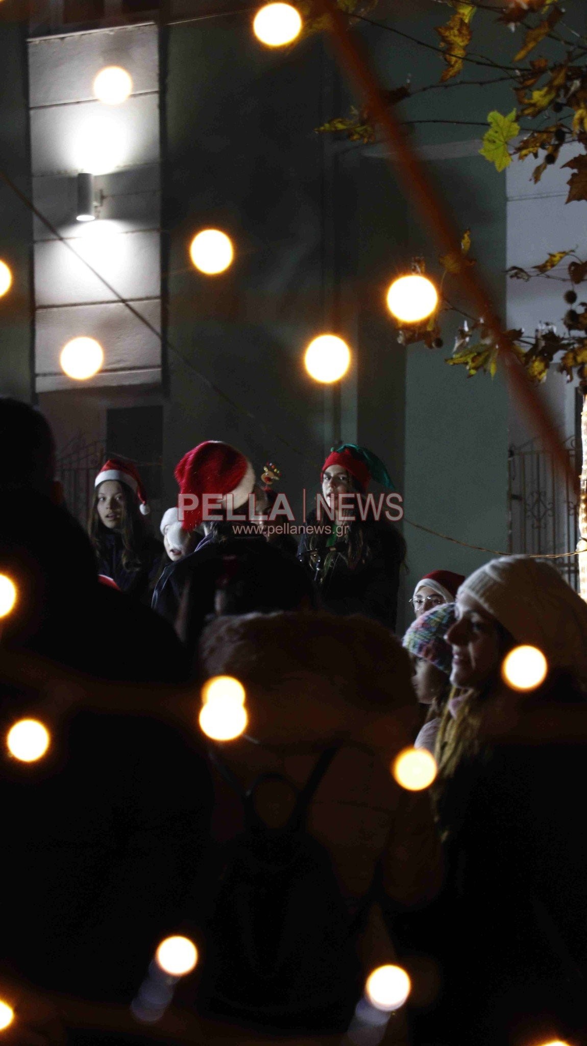 Υπερπαραγωγή χορωδίας Γυμνασίου και φιλαρμονικής Σκύδρας