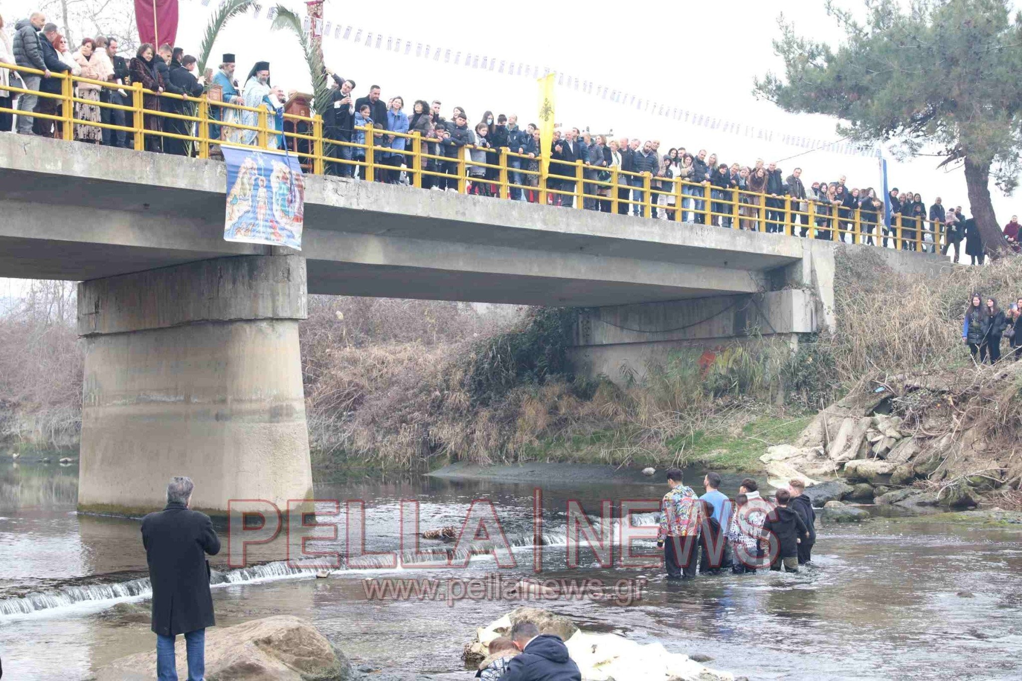 Ο αγιασμός των υδάτων στη Σκύδρα