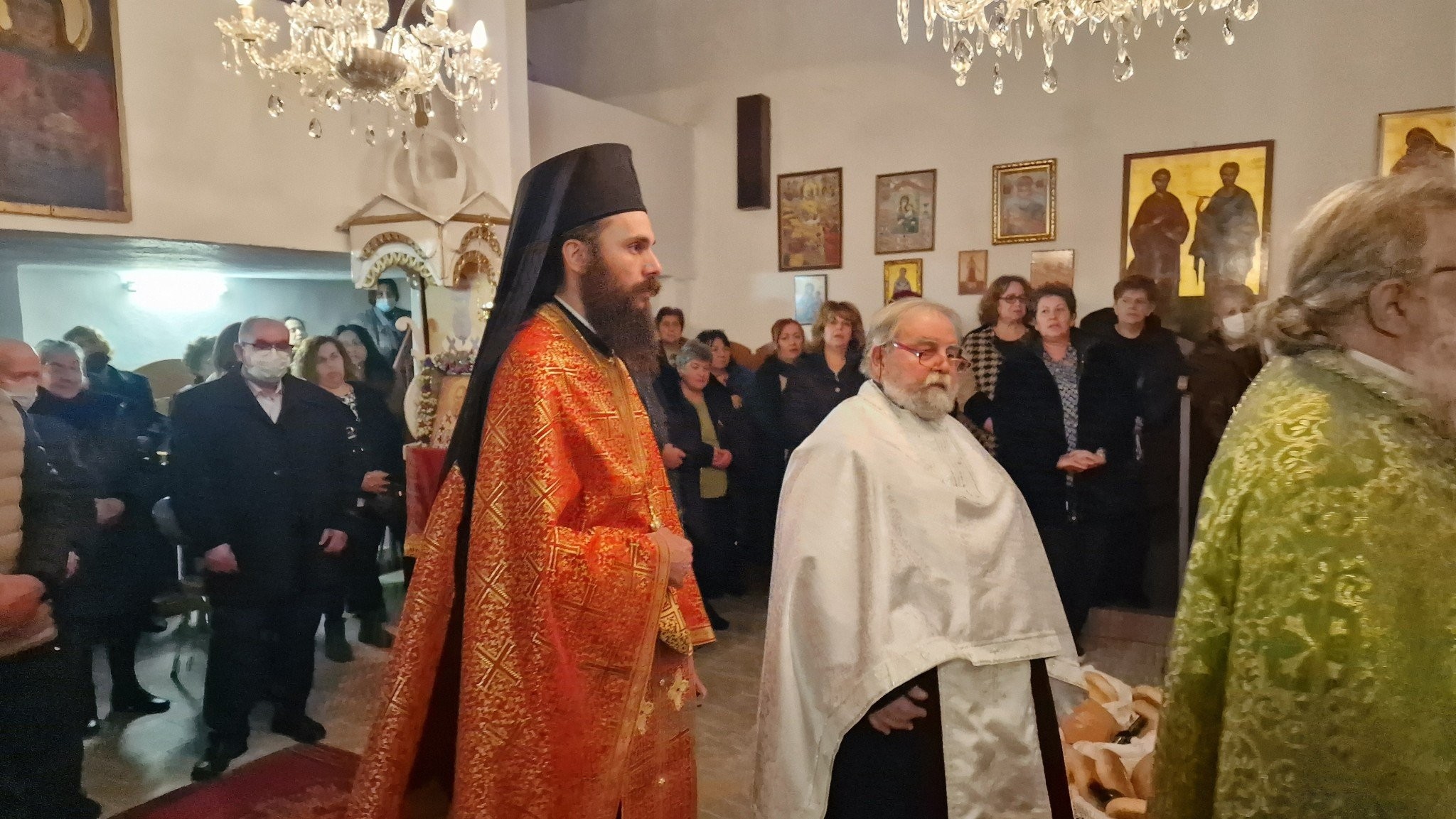 Υδραία Αλμωπίας...Πανηγυρικός Εσπερινός στην παλιά εκκλησία του Αγίου Αθανασίου