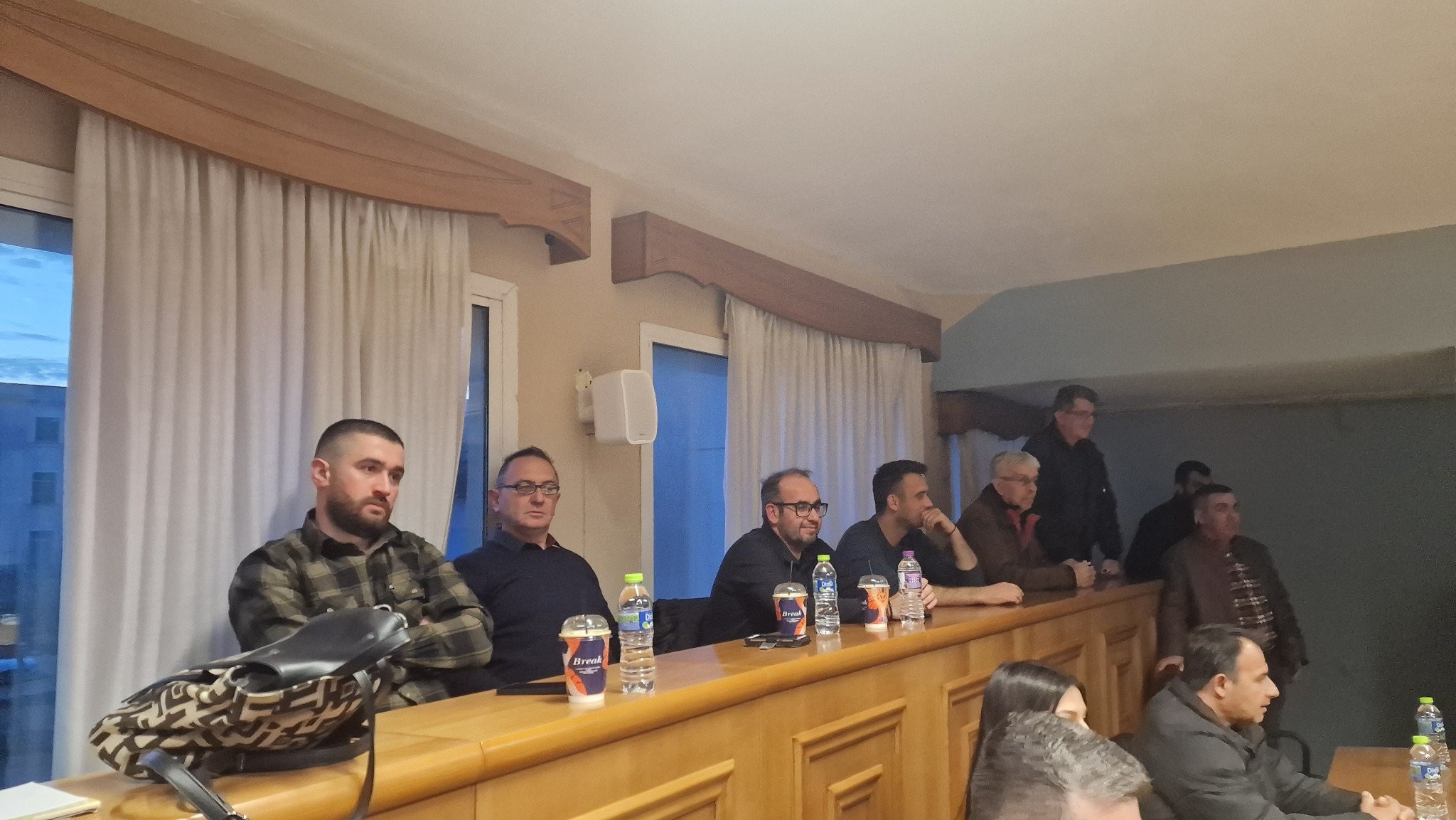 Μαραθώνια συνεδρίαση ΔΣ Αλμωπίας: Ψήφιση προϋπολογισμού και εκλογή Διοικητικών συμβουλίων