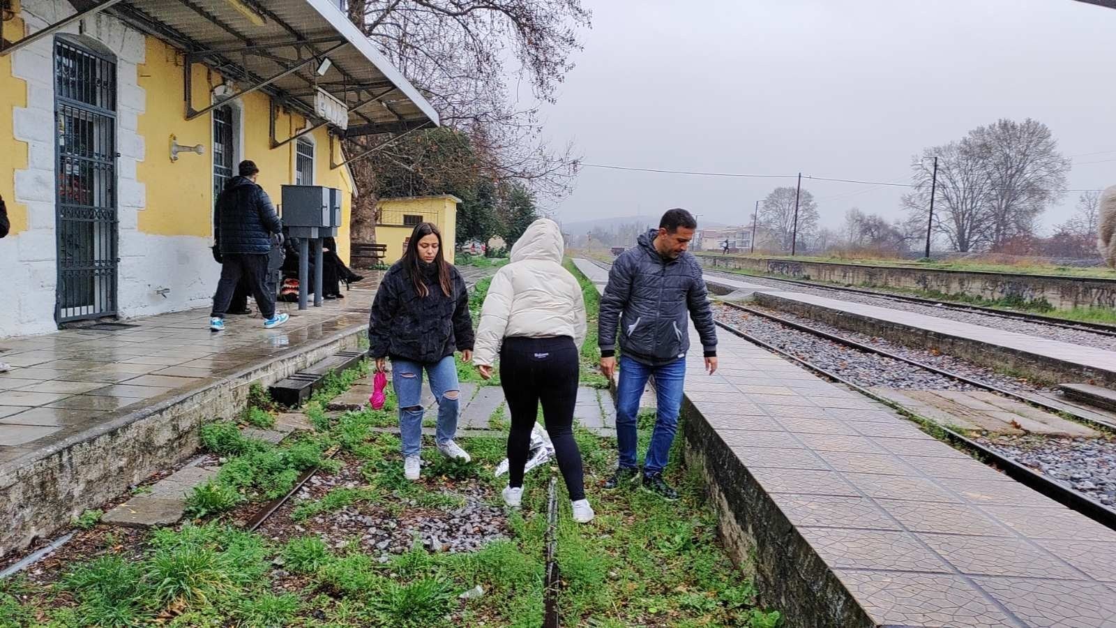 Το ΓΕΛ Σκύδρας δεν ξεχνάει και τιμάει τα θύματα των Τεμπών