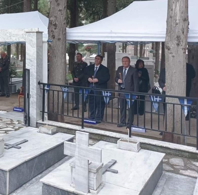 Καρασμάνης: Ανδρών επιφανών πάσα γη τάφος