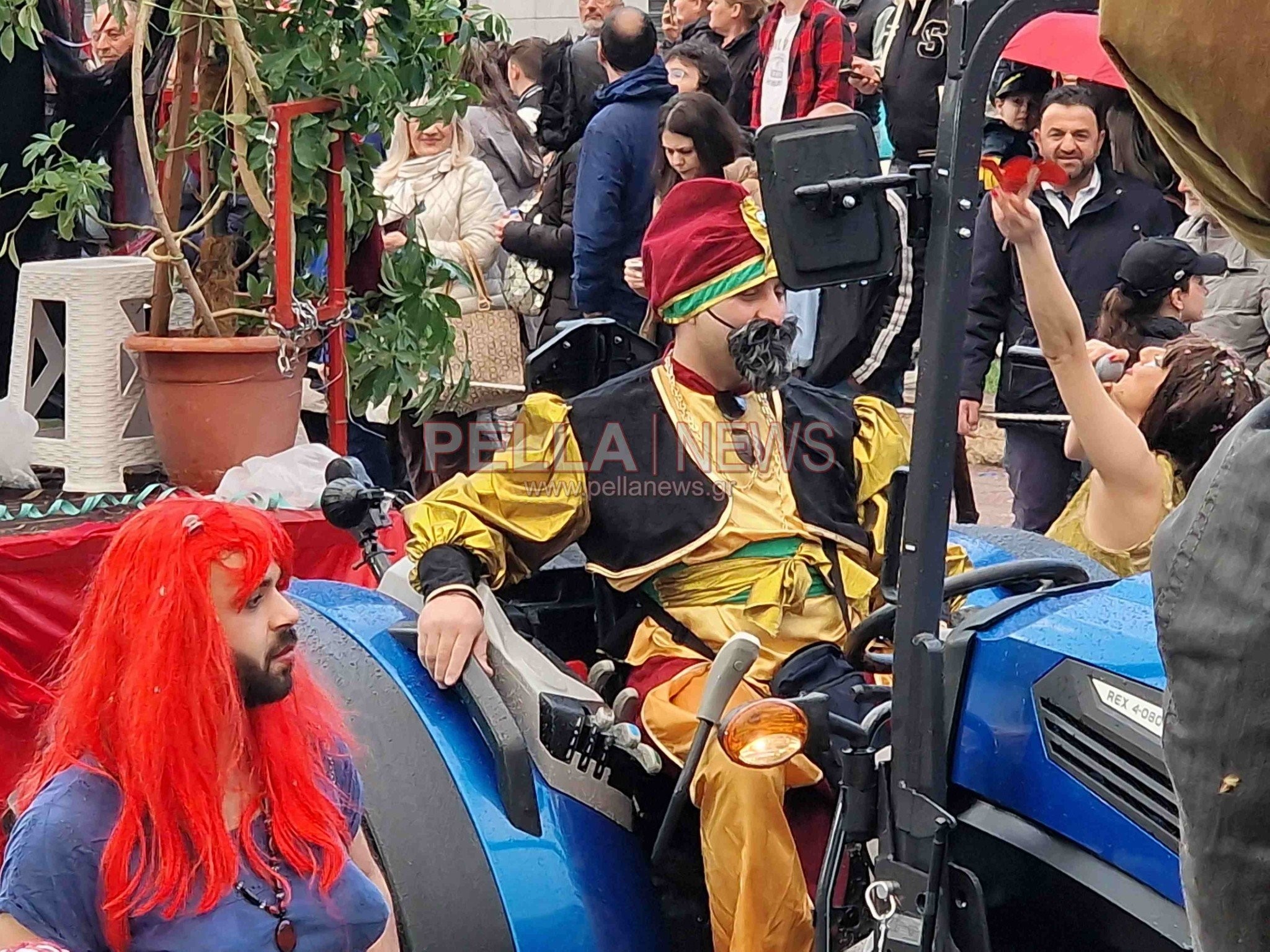 Καρναβαλική παρέλαση Σκύδρας: αν και «χαλαζοχτυπημένη» απέδωσε καρπούς και κέφι (βίντεο/φωτο)