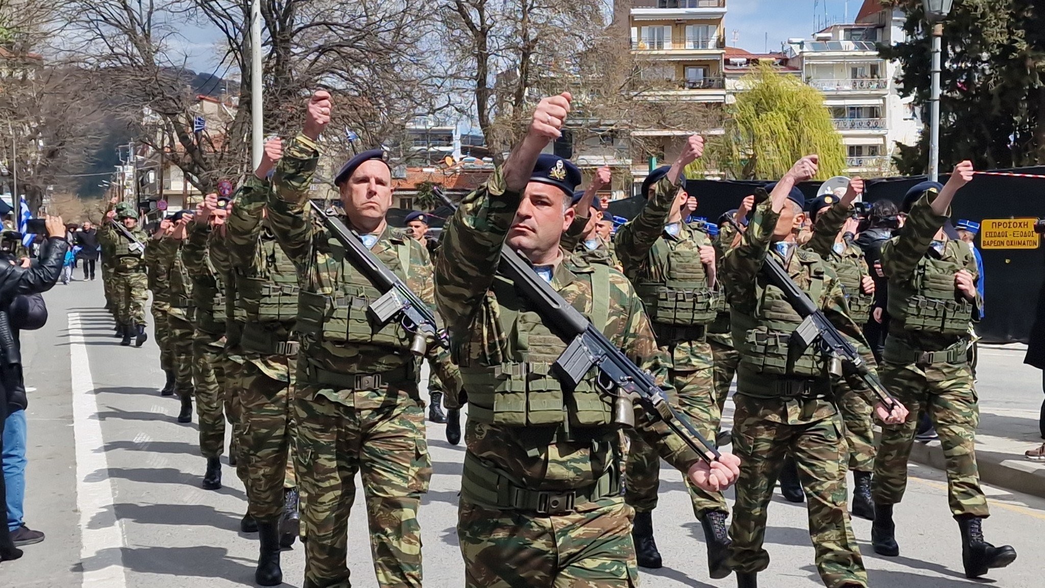 Έδεσσα: Μήνυμα εθνικής υπερηφάνειας από τον στρατό