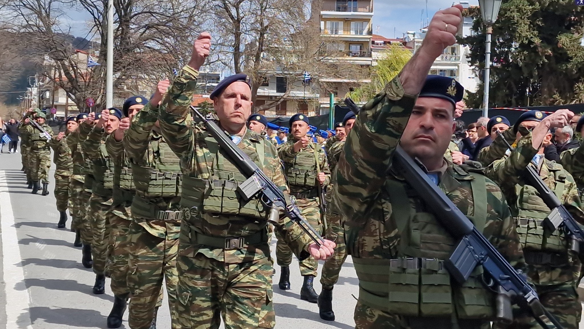 Έδεσσα: Μήνυμα εθνικής υπερηφάνειας από τον στρατό