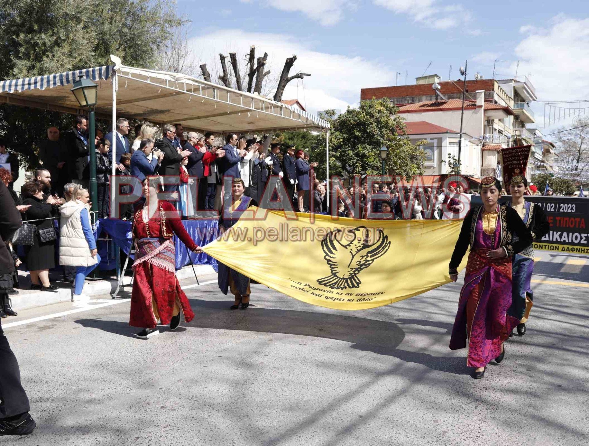 121 φωτογραφικά στιγμιότυπα για την 25η Μαρτίου στη Σκύδρα!