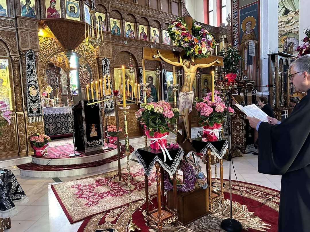 Η Αποκαθήλωση και ο επιτάφιος στην Σκύδρα