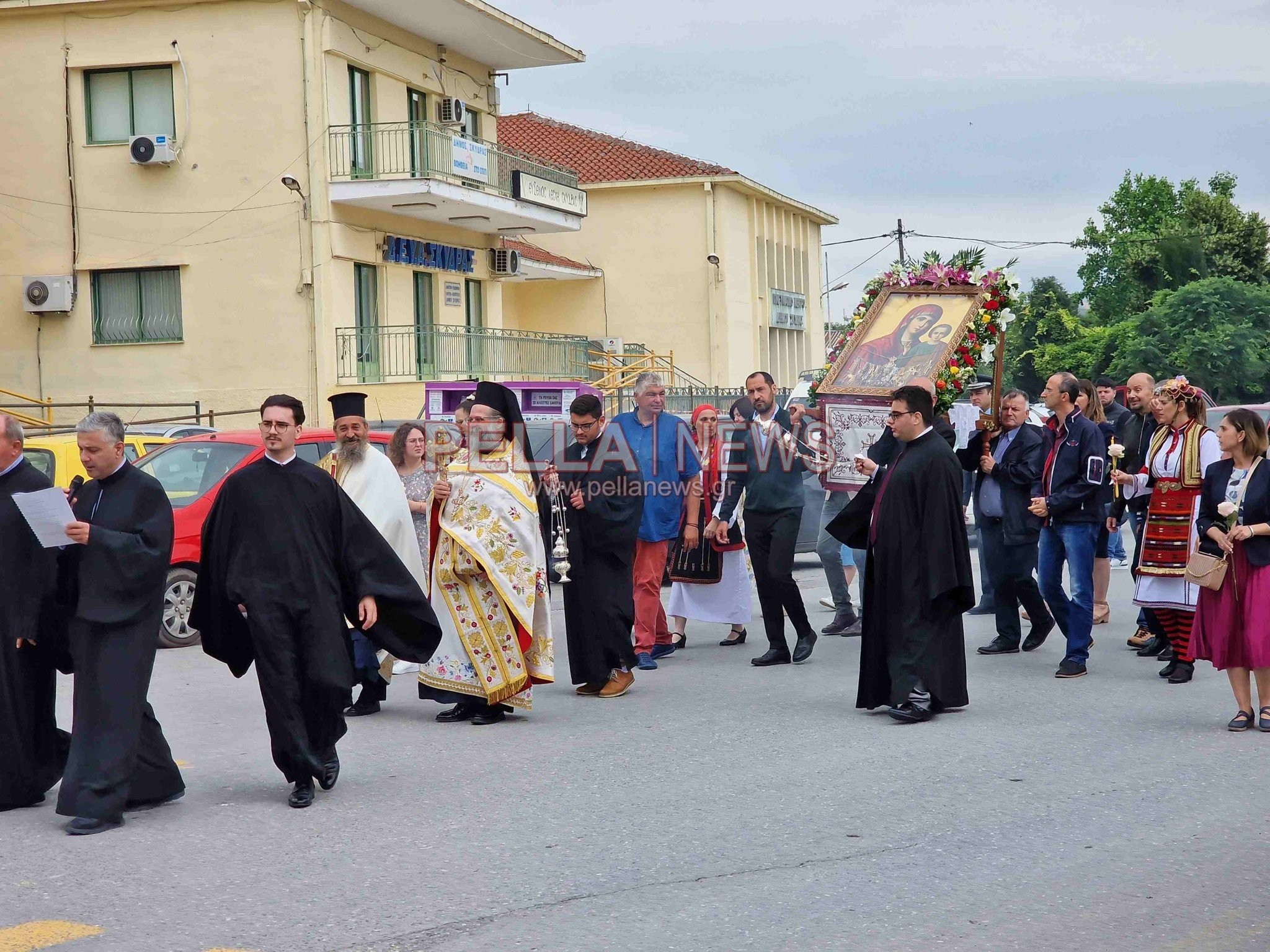 Κυριακή των Μυροφόρων στη Σκύδρα