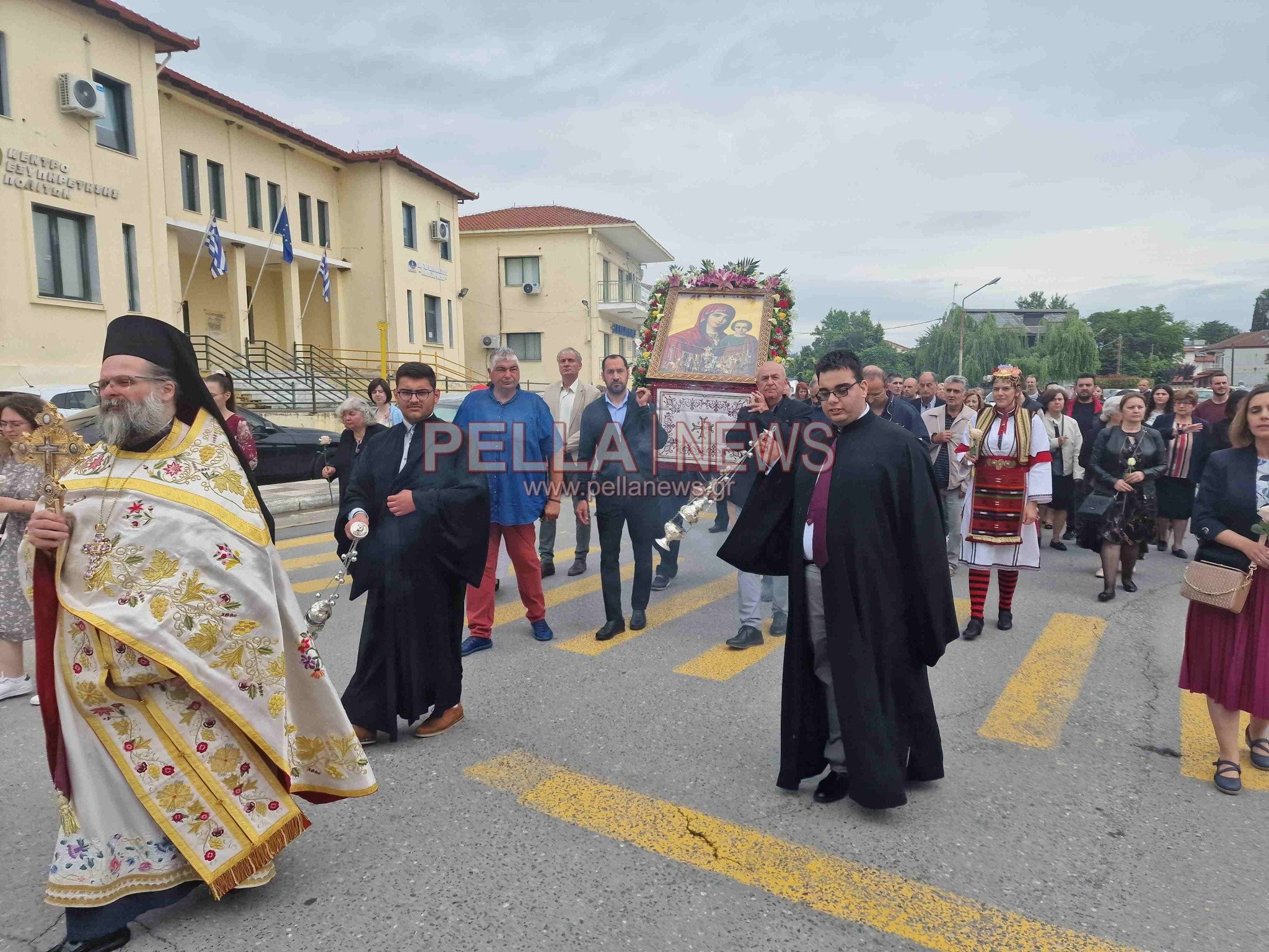 Κυριακή των Μυροφόρων στη Σκύδρα