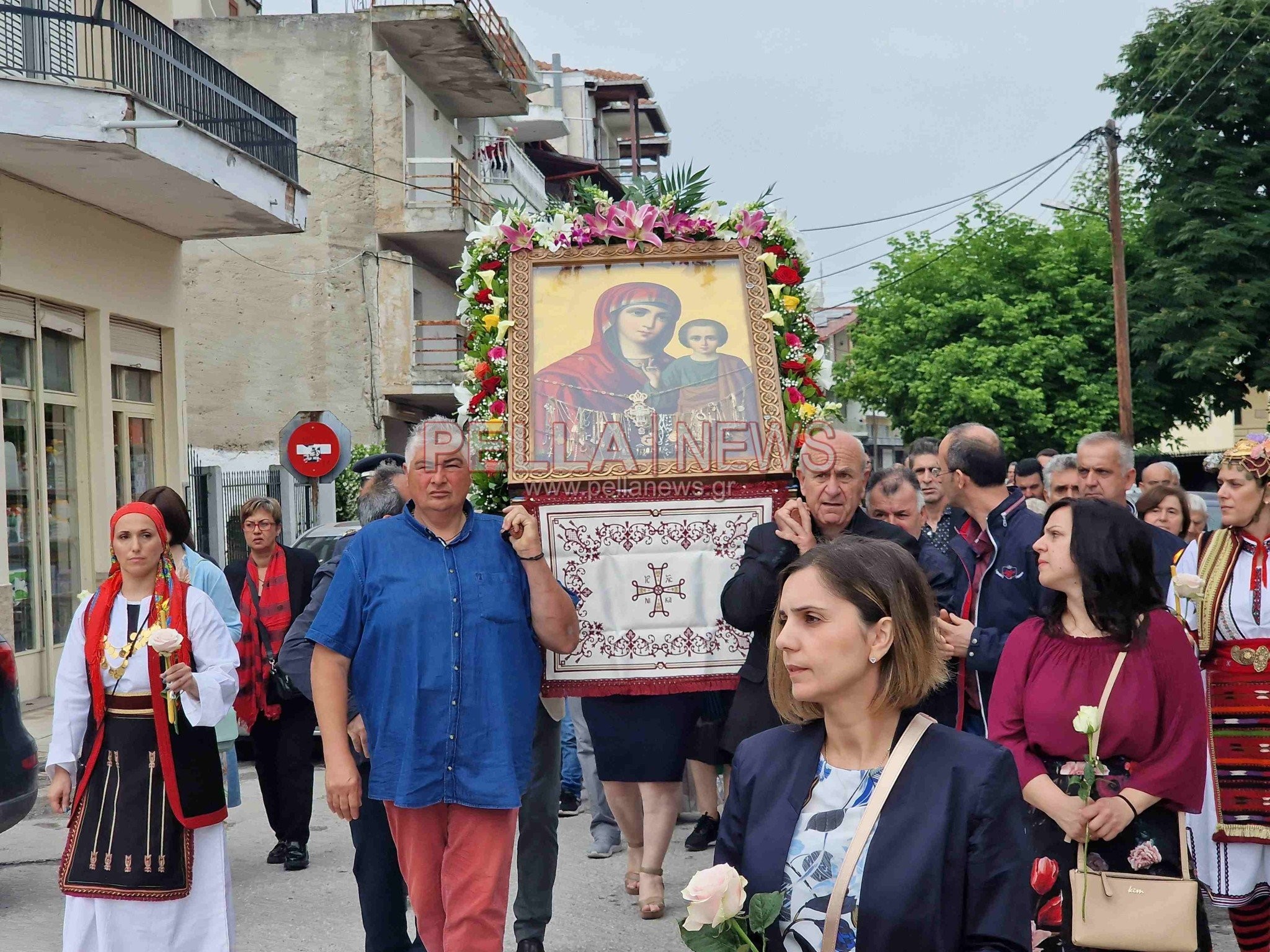 Κυριακή των Μυροφόρων στη Σκύδρα