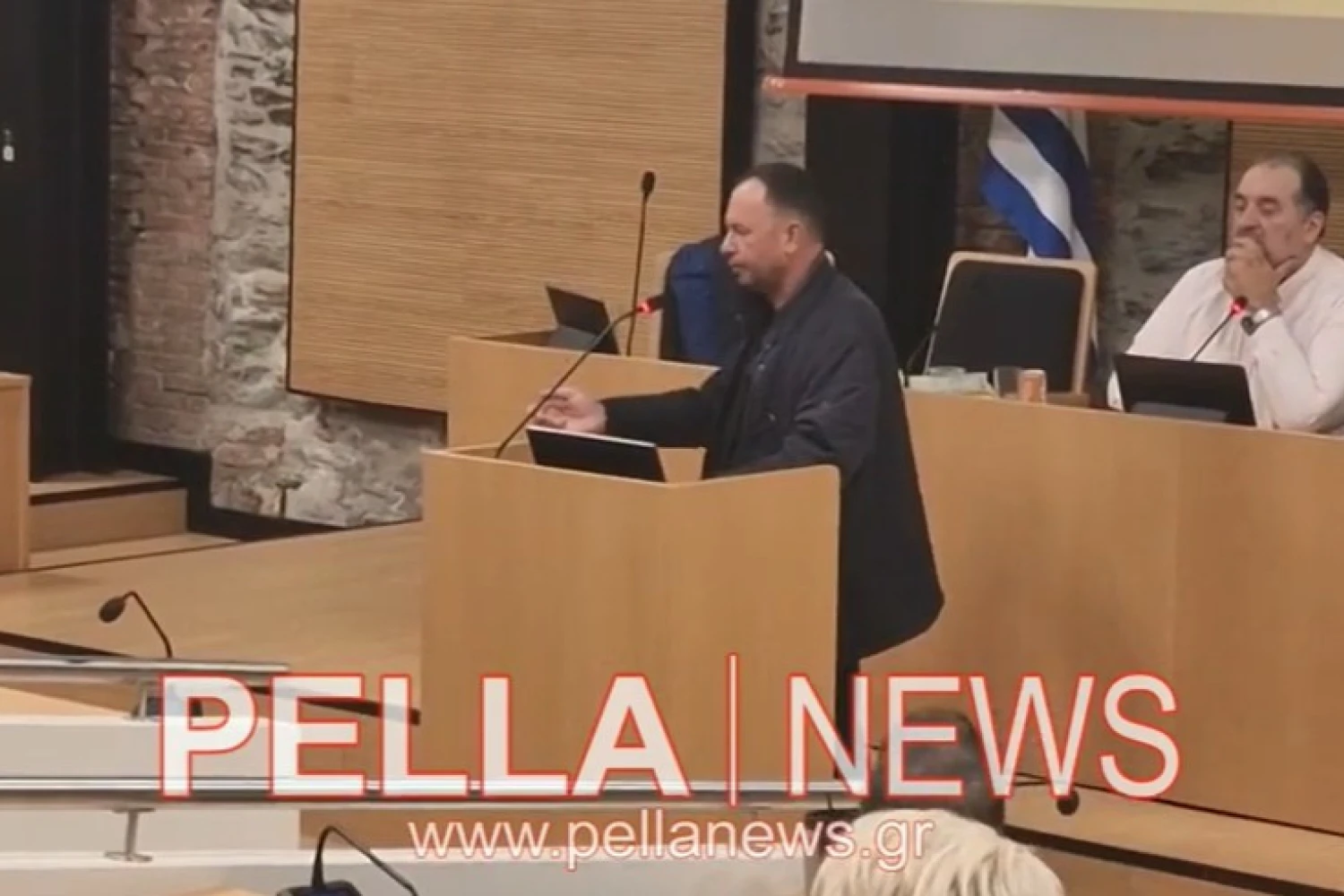 Μπίσιος Αθανάσιος από Σιδηρόκαστρο: "Το δικό μου το κοπάδι χάθηκε γιατί το πρωτόκολλο του Υπουργείου απέτυχε" Μπίσιος Αθανάσιος από Σιδηρόκαστρο: "Το δικό μου το κοπάδι χάθηκε γιατί το πρωτόκολλο του Υπουργείου απέτυχε"