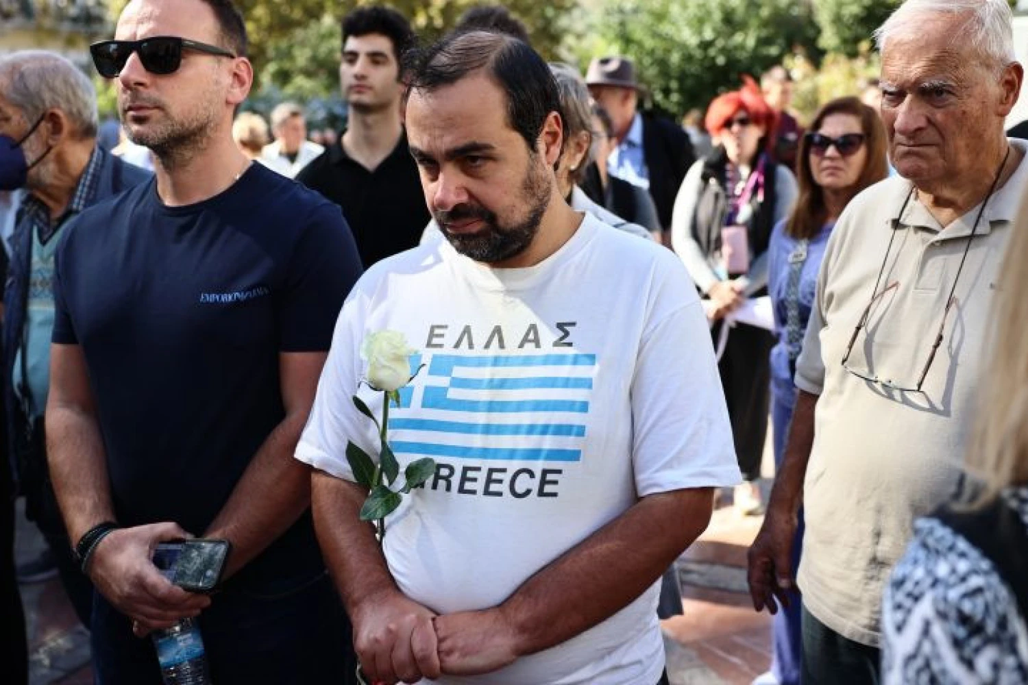 Η γκάφα της ΕΡΤ στην κηδεία του Διονύση Σαββόπουλου