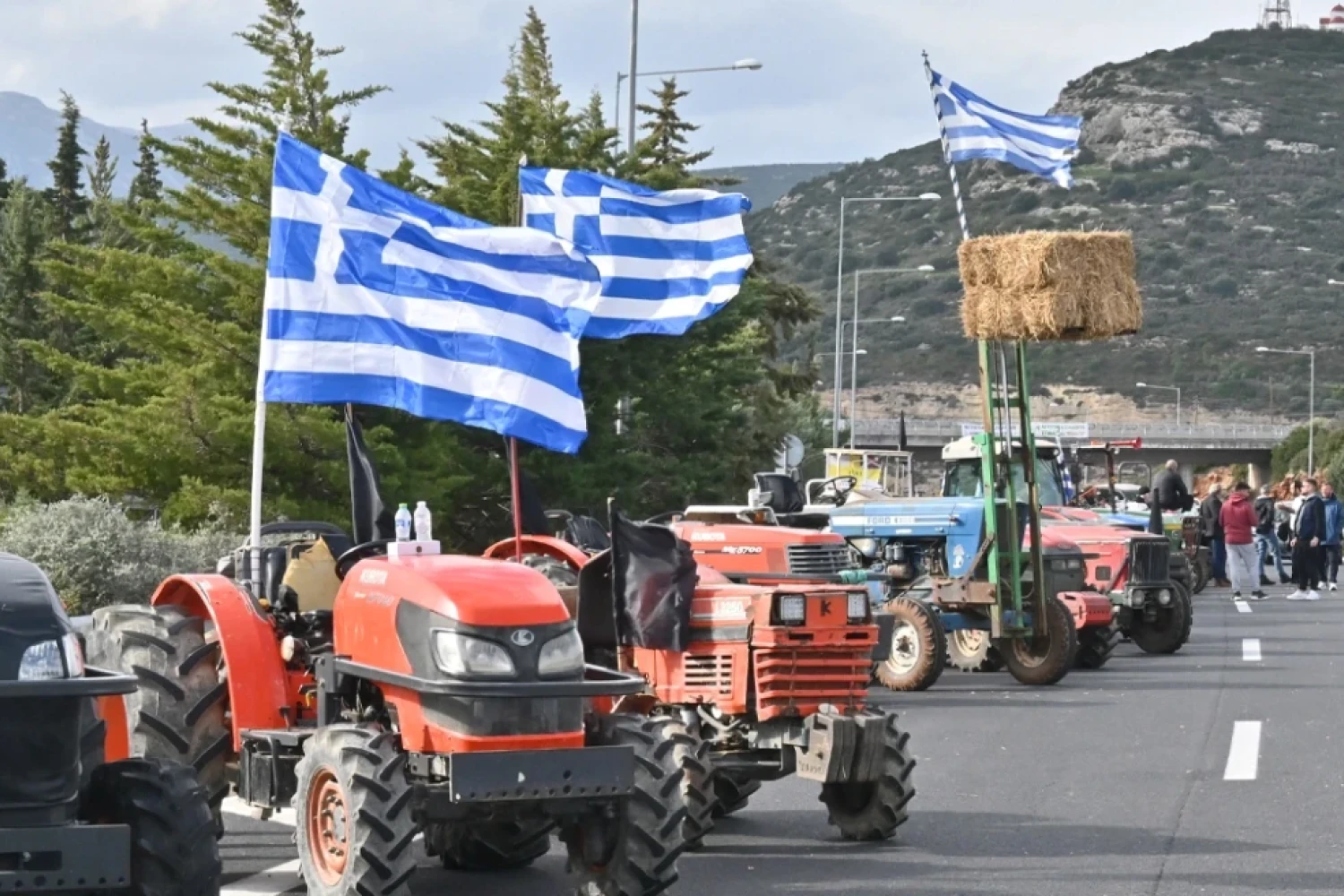 Ανακοινώνεται το πακέτο για τους αγρότες: Τι προβλέπει για αγροτικό ρεύμα, πετρέλαιο, αποζημιώσεις και επιδοτήσεις